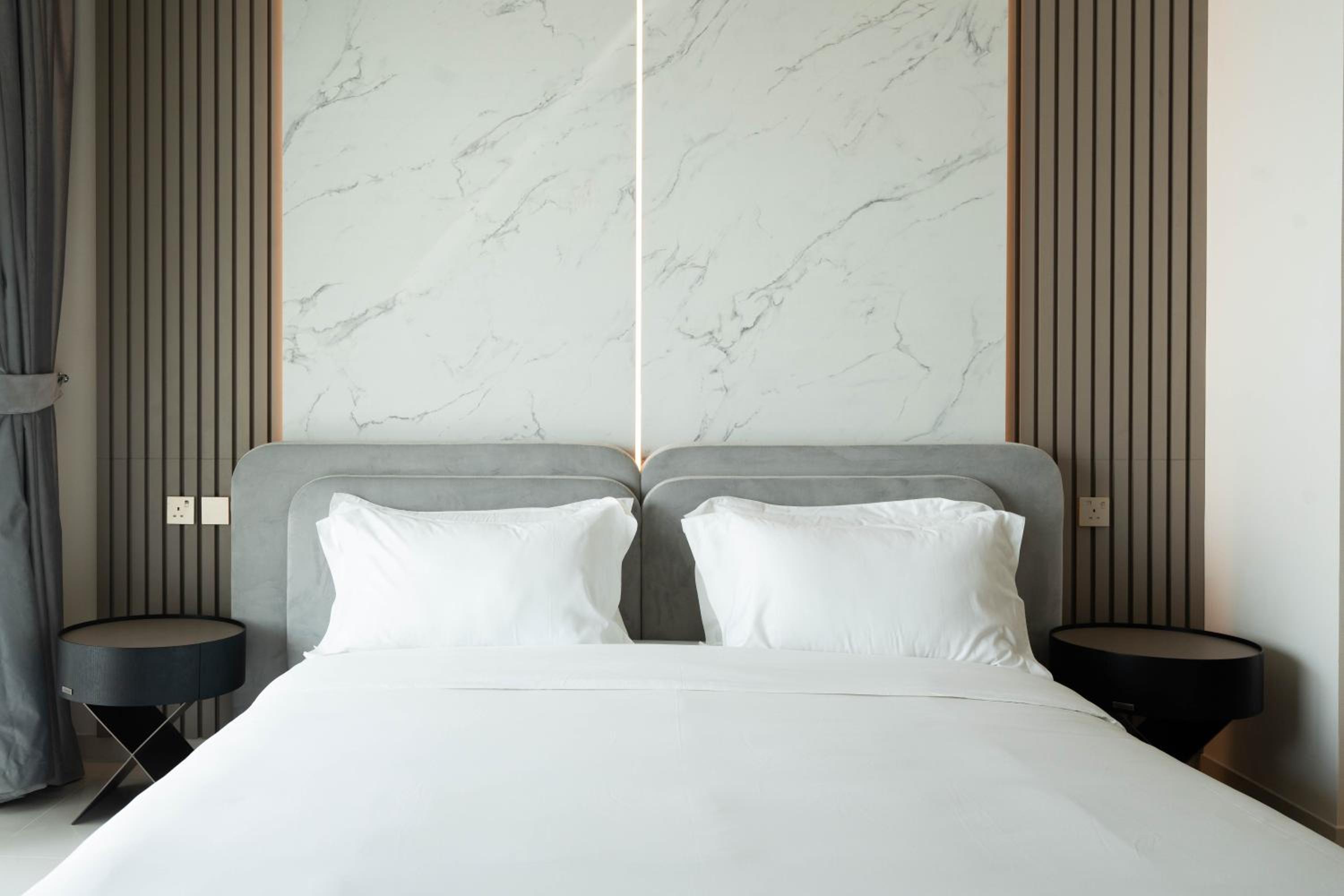 KeyRock - Dreamy Stay with Palm View - Emaar Beach