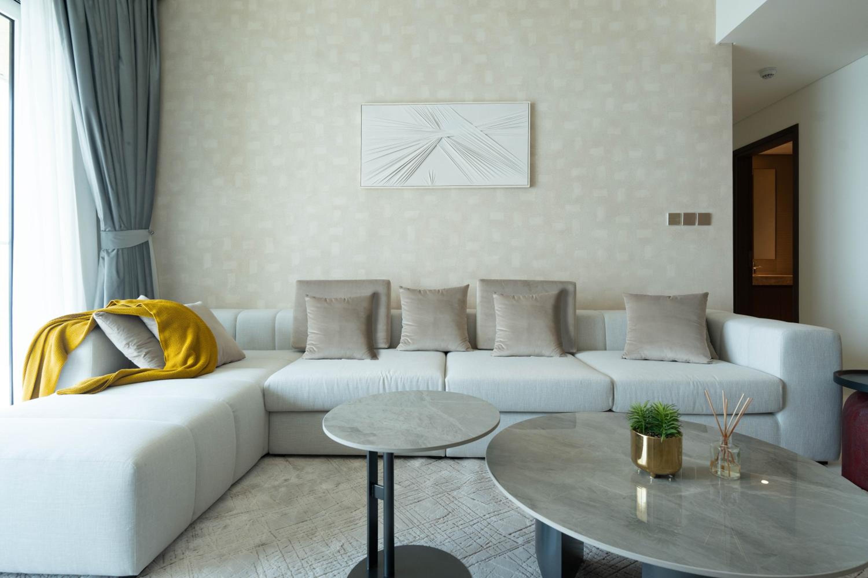 KeyRock - Dreamy Stay with Palm View - Emaar Beach