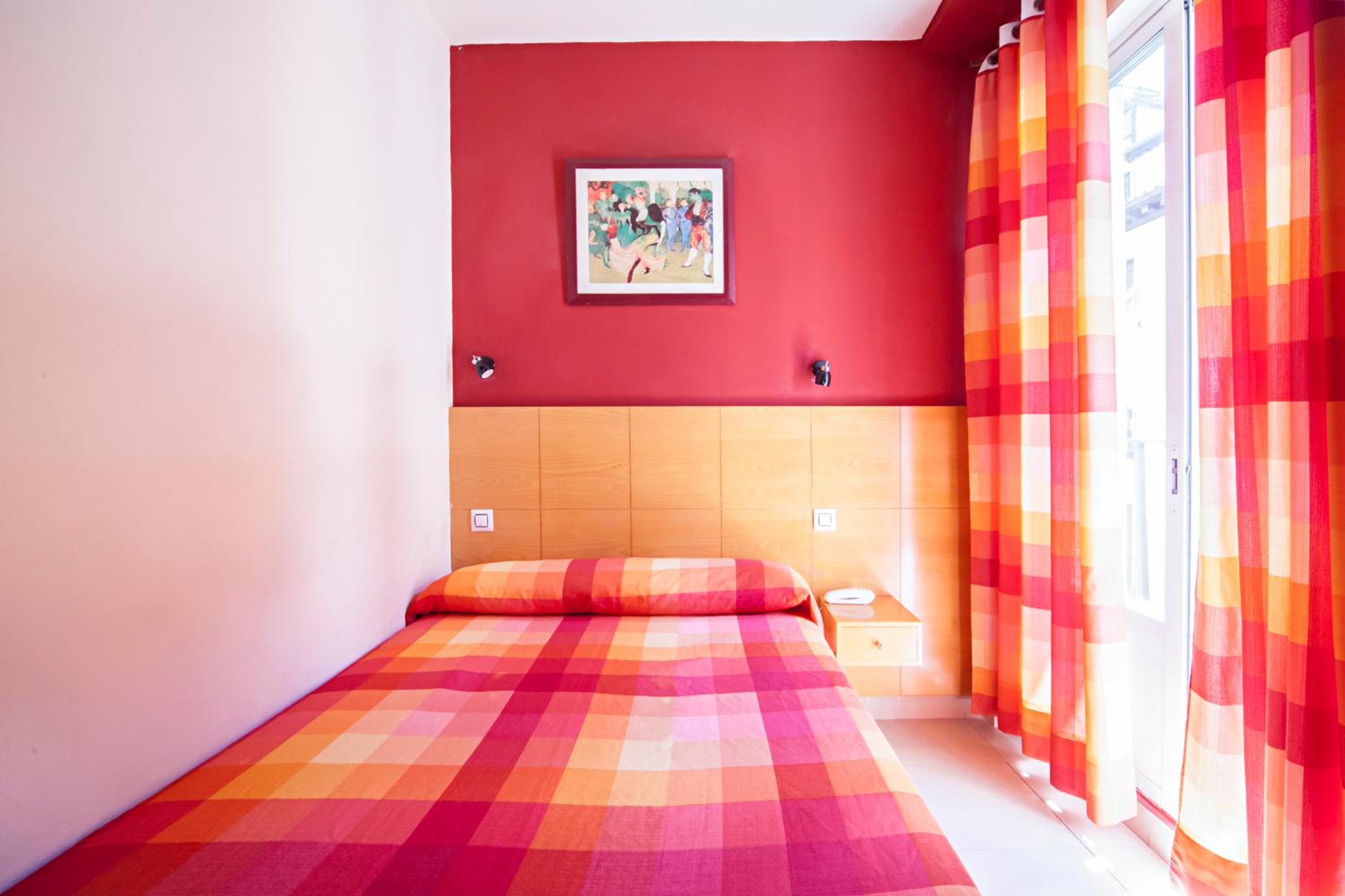 Hostal Inter Plaza Mayor AUTO CHECK IN