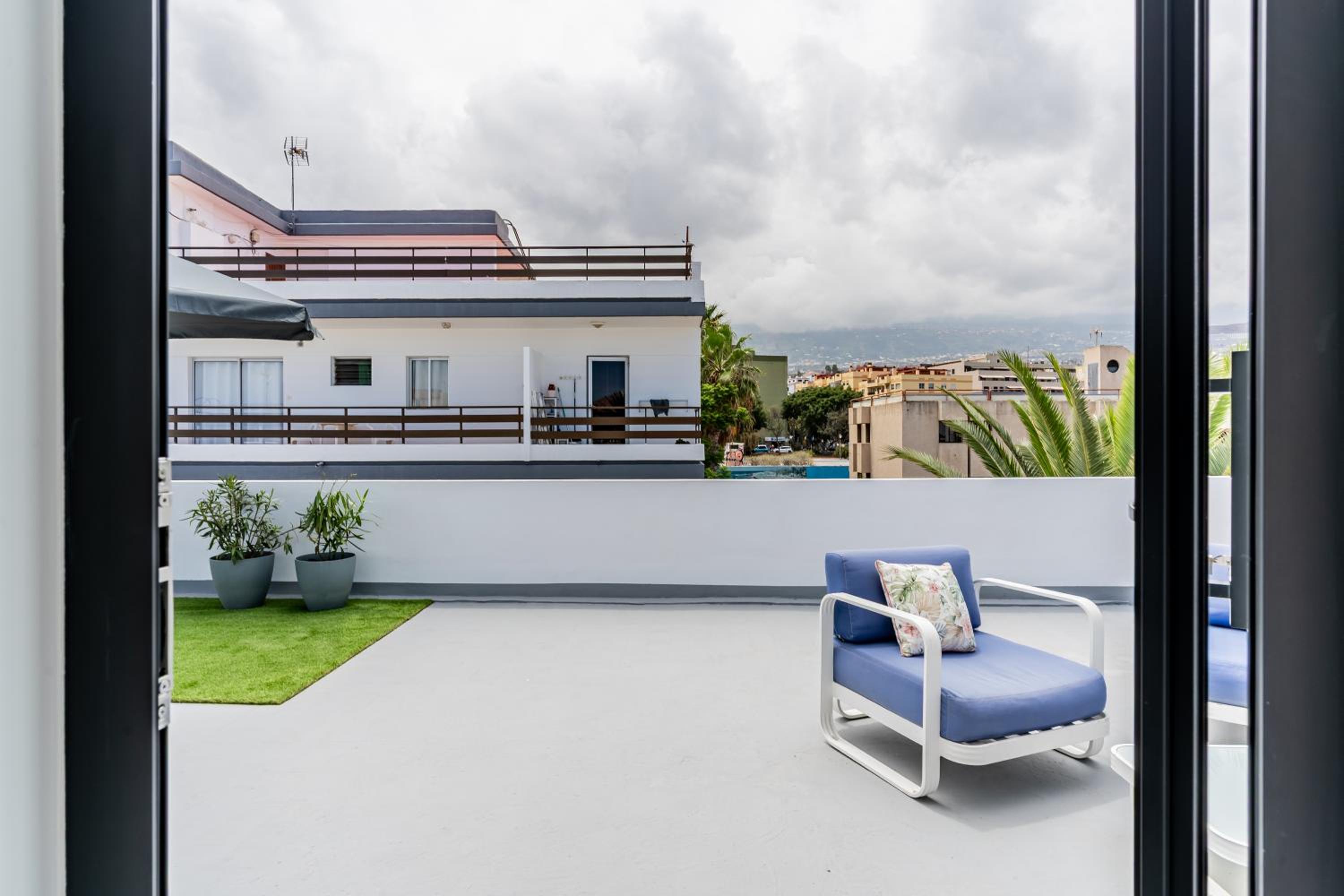 Splendid penthouse with terrace in the center of Puerto de la Cruz