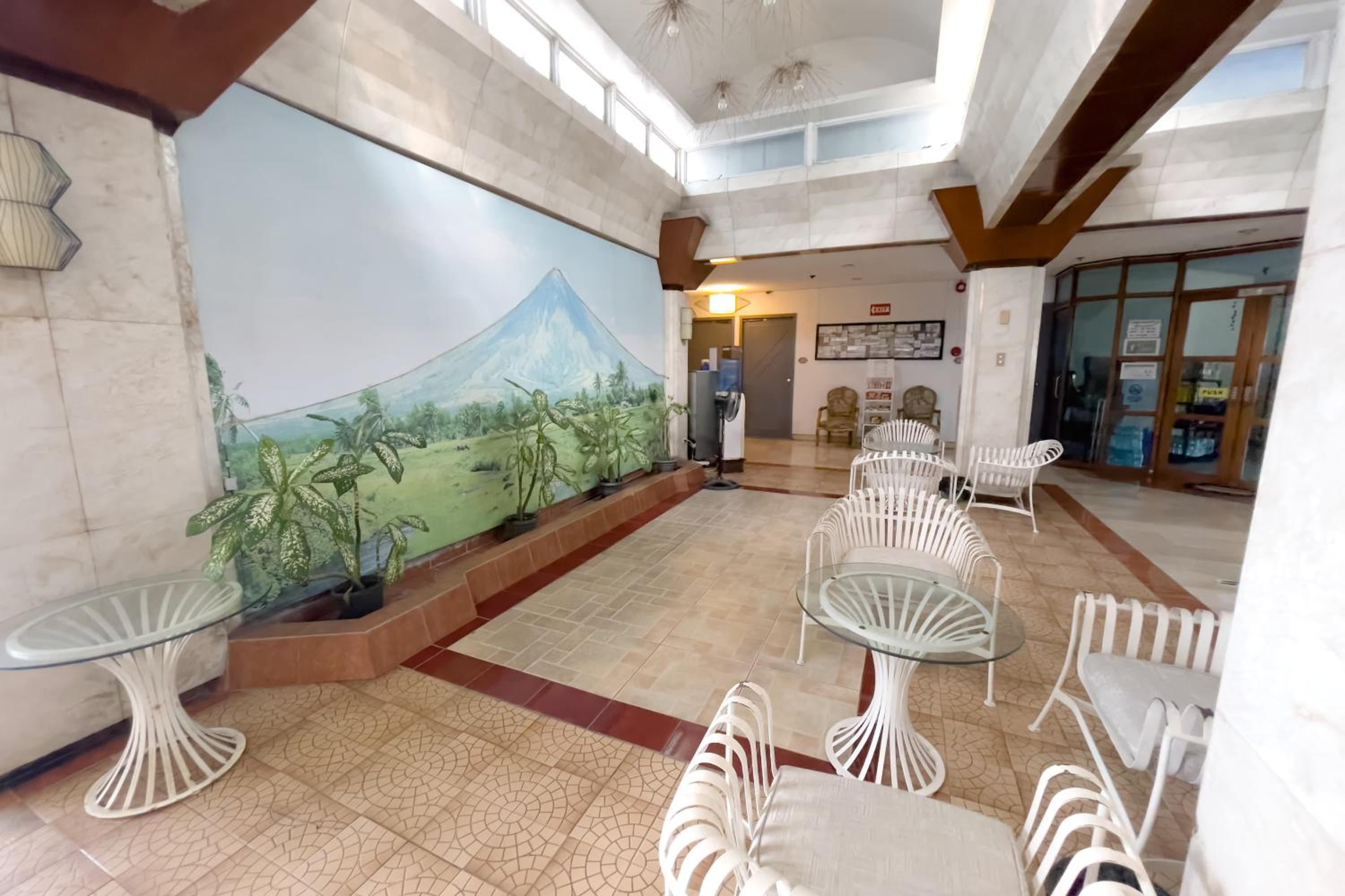 Legazpi Tourist Inn