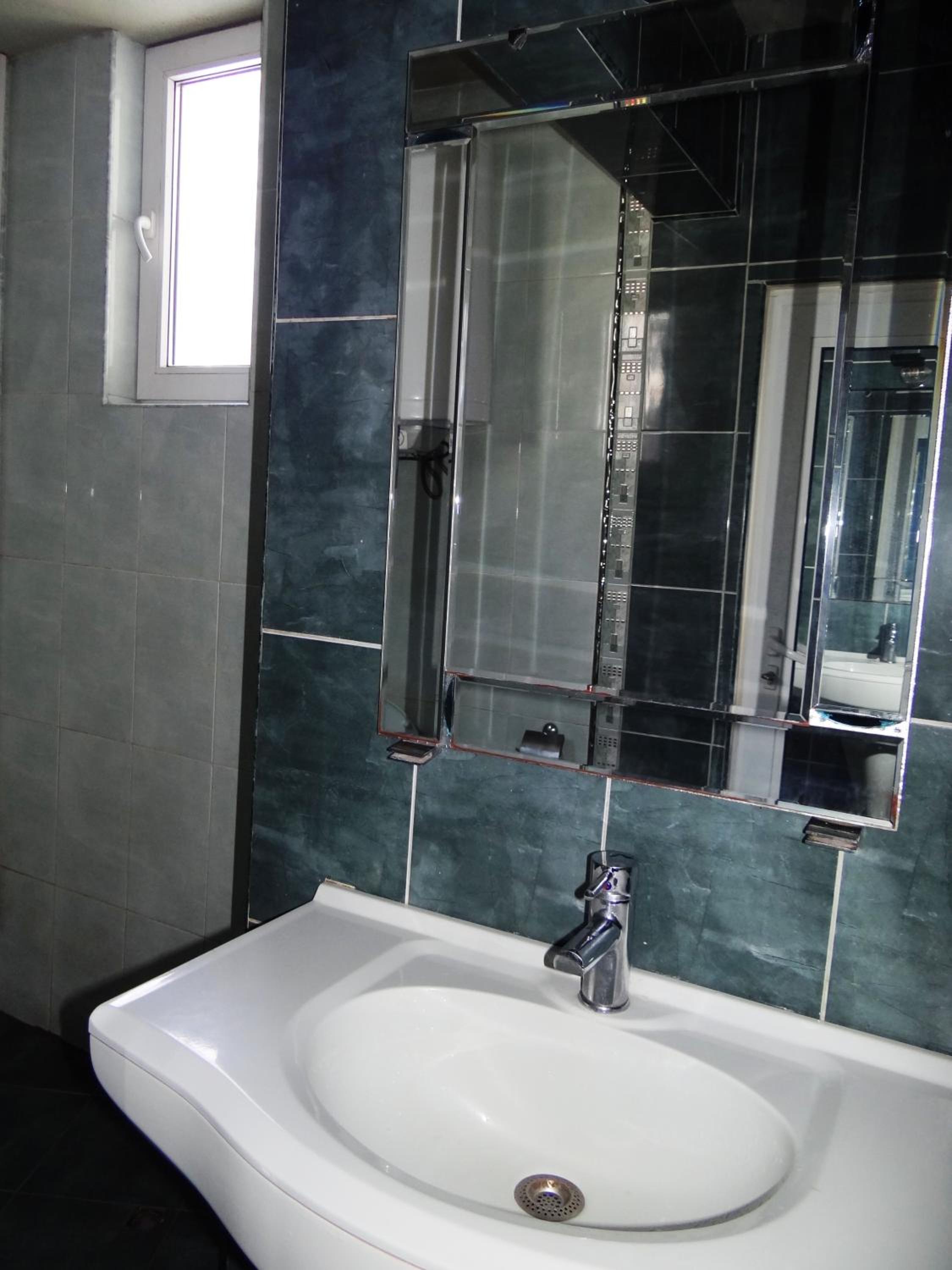 Guest Rooms Kom