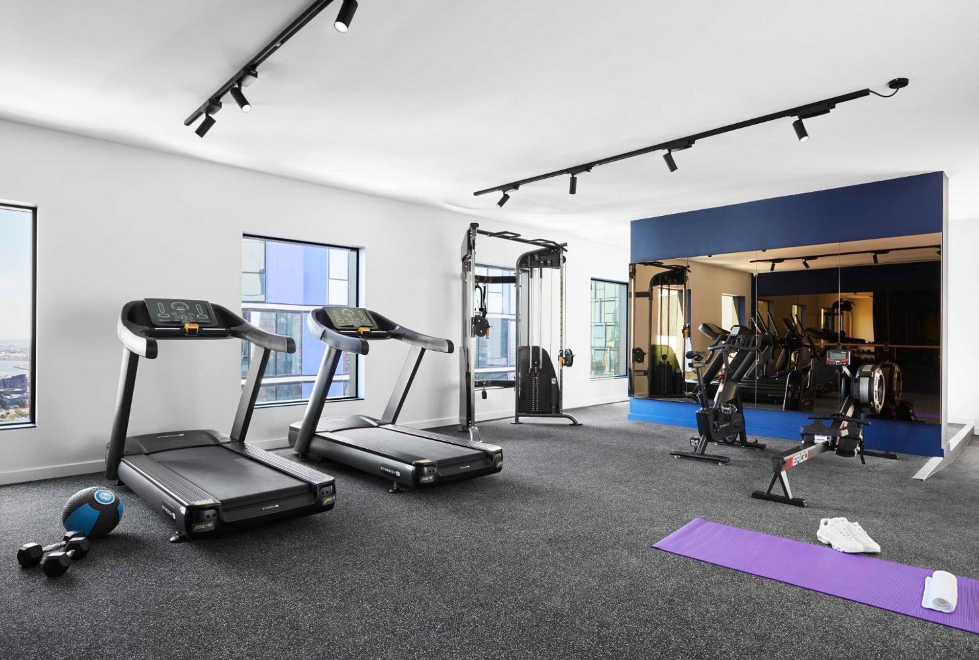 Modern City Living Studio Apartments at Franklin near Melbourne City Centre