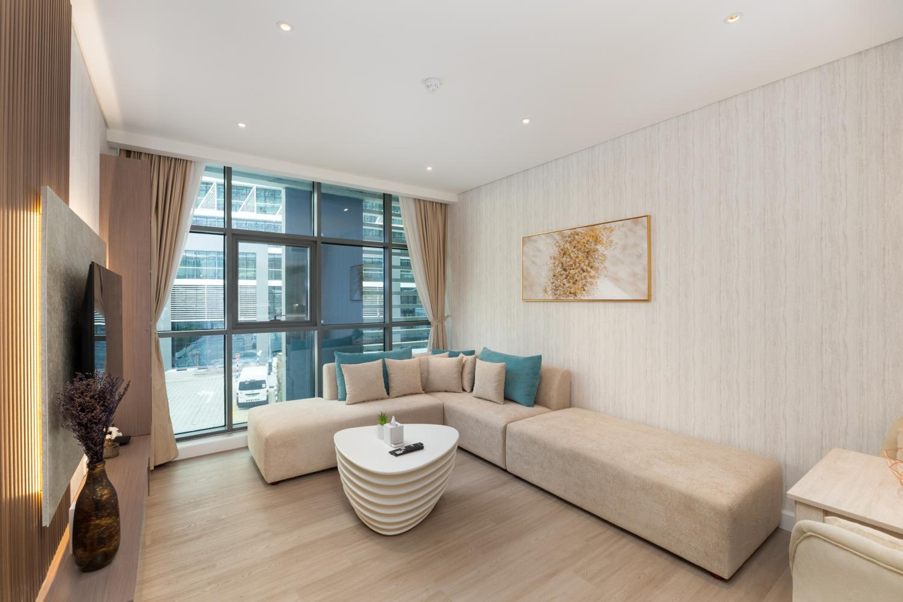 Seven Palm, Palm Jumeirah - Mint Stay