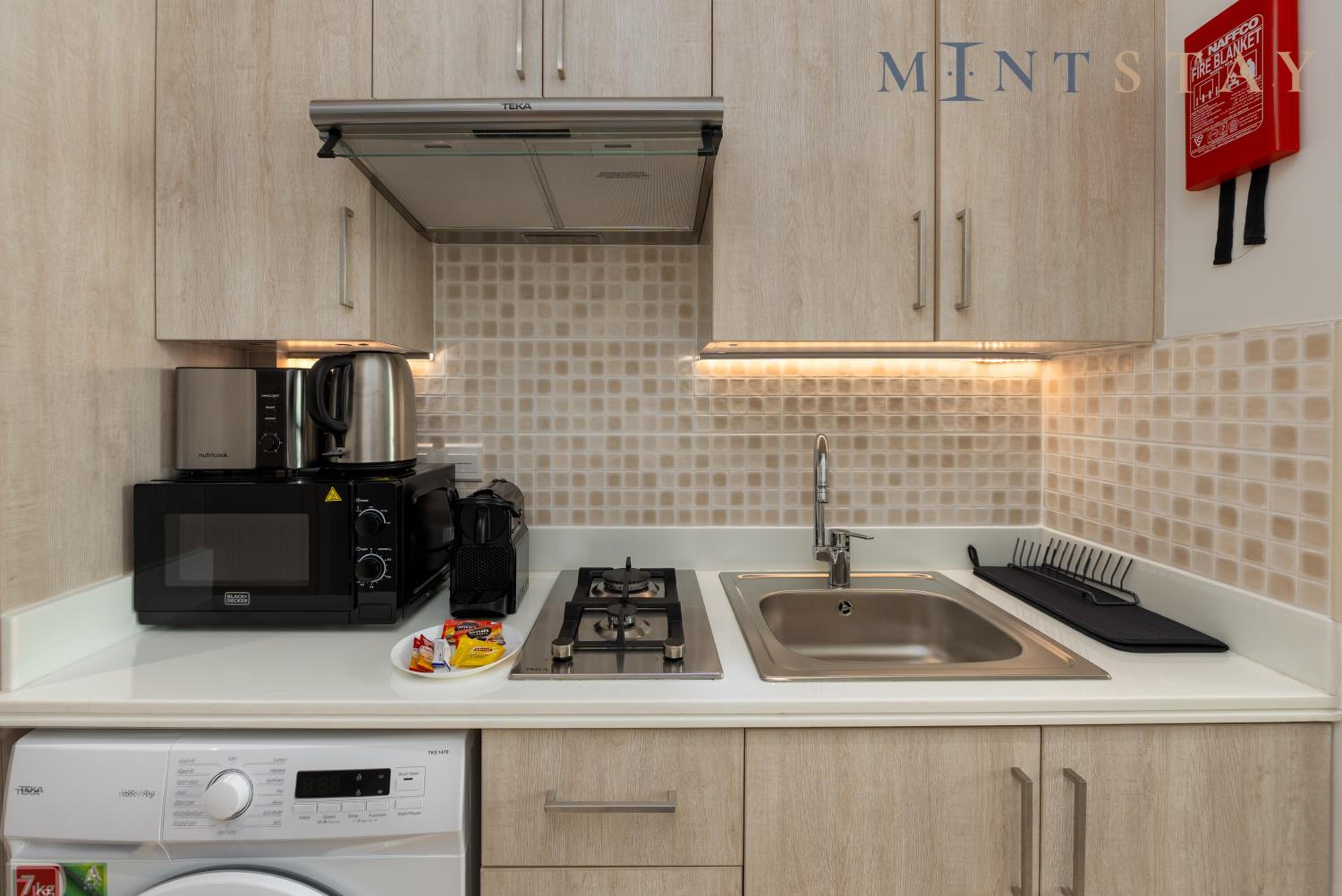 Seven Palm, Palm Jumeirah - Mint Stay