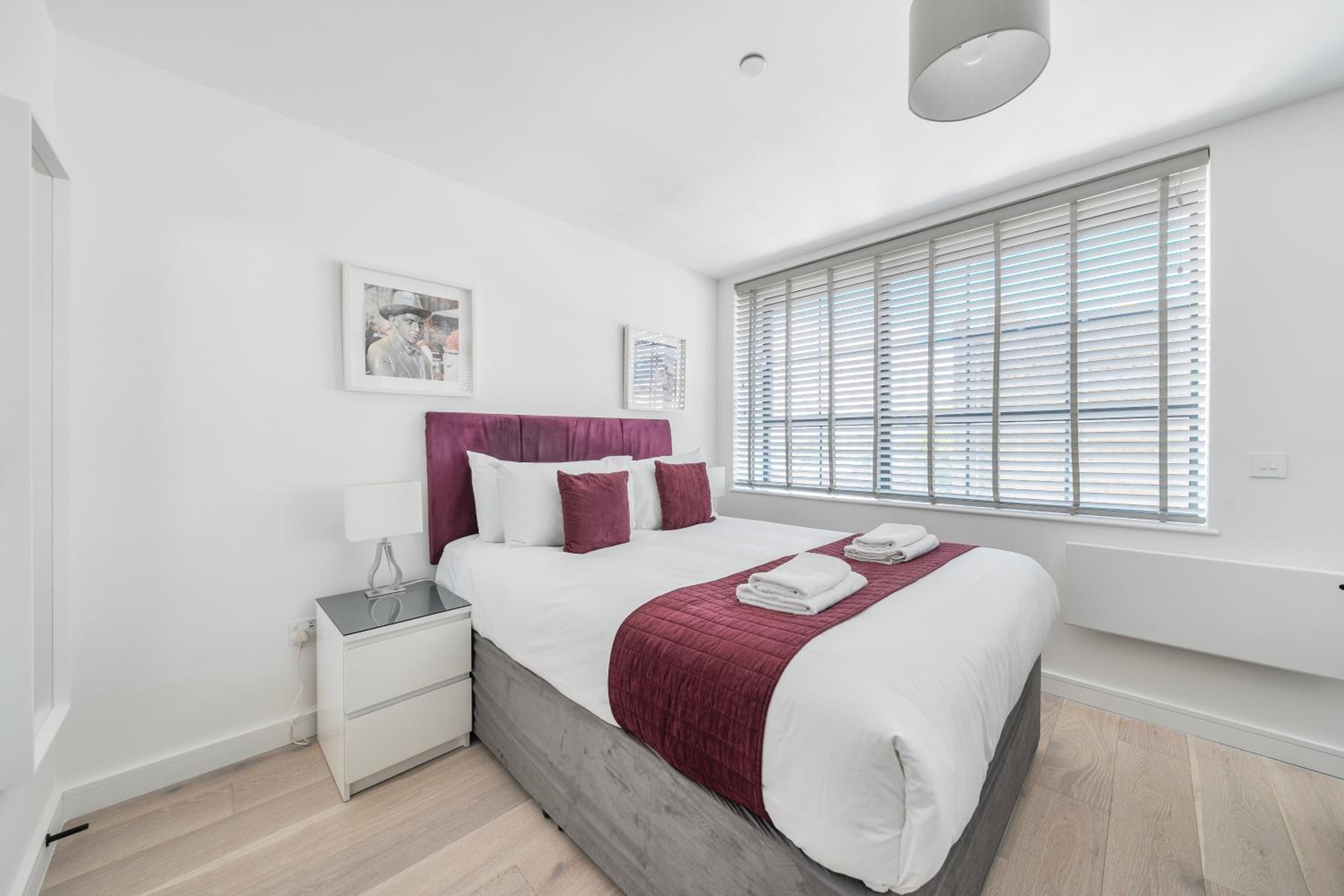 Roomspace Serviced Apartments -Caroline Street