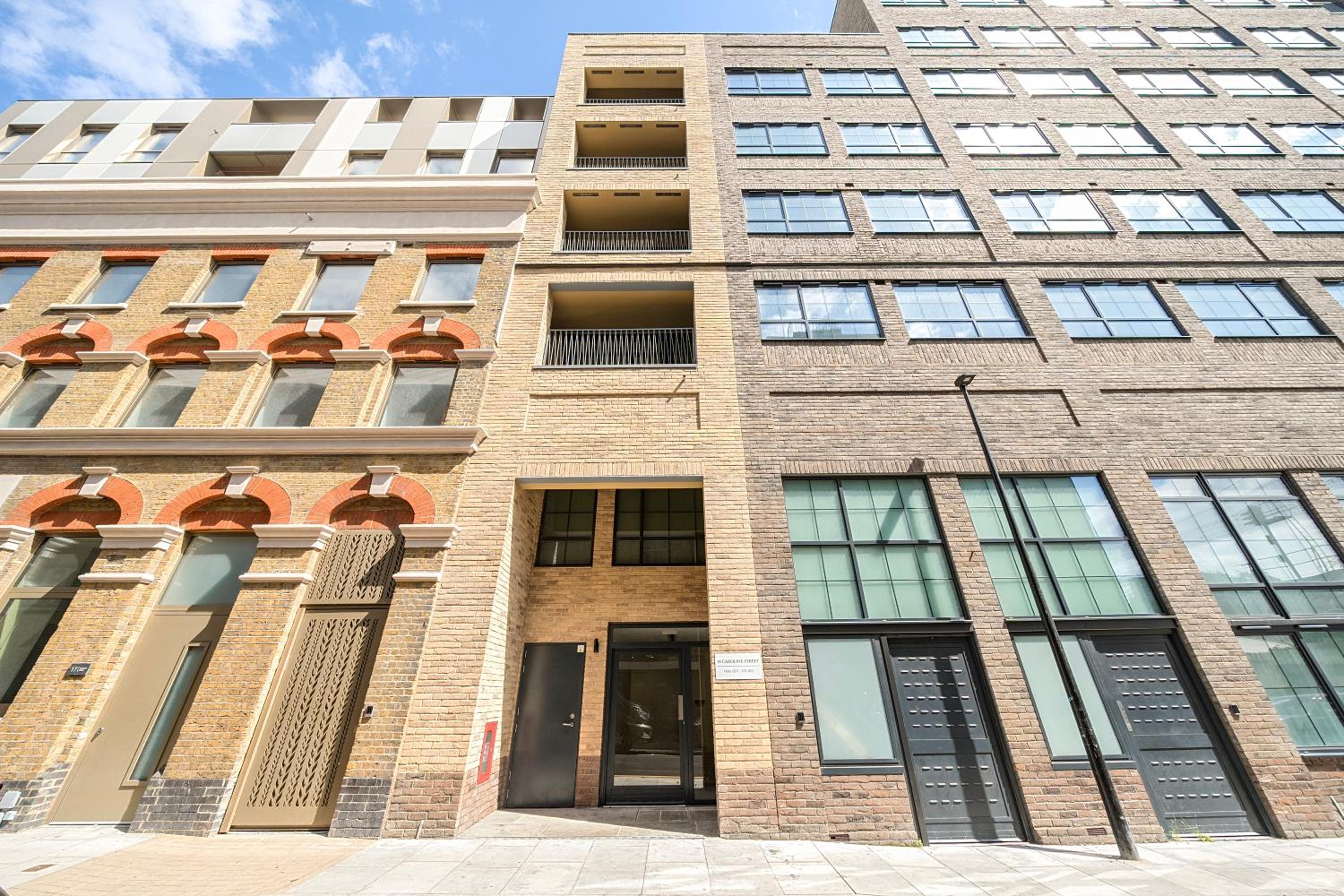 Roomspace Serviced Apartments -Caroline Street
