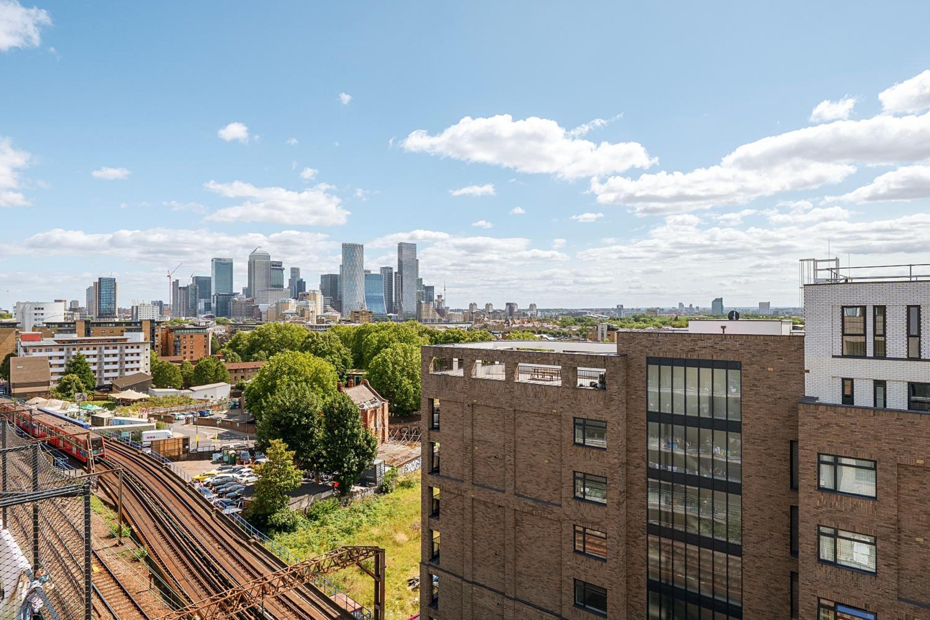 Roomspace Serviced Apartments -Caroline Street