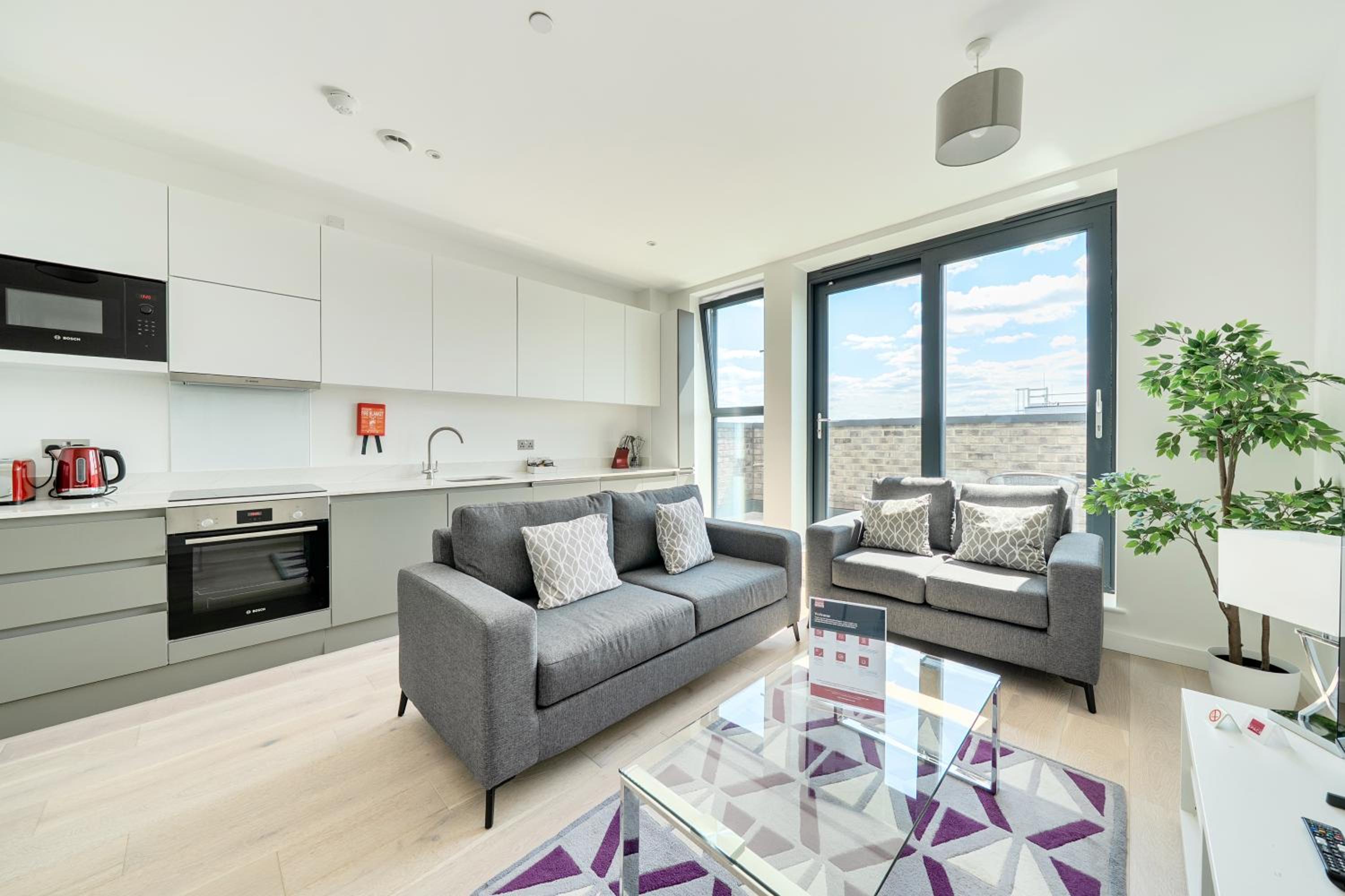 Roomspace Serviced Apartments -Caroline Street