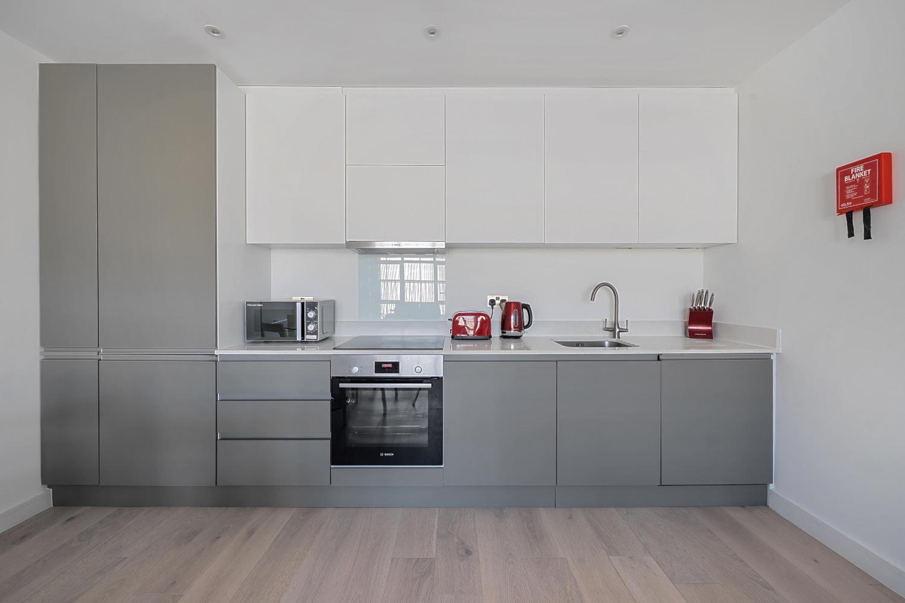 Roomspace Serviced Apartments -Caroline Street