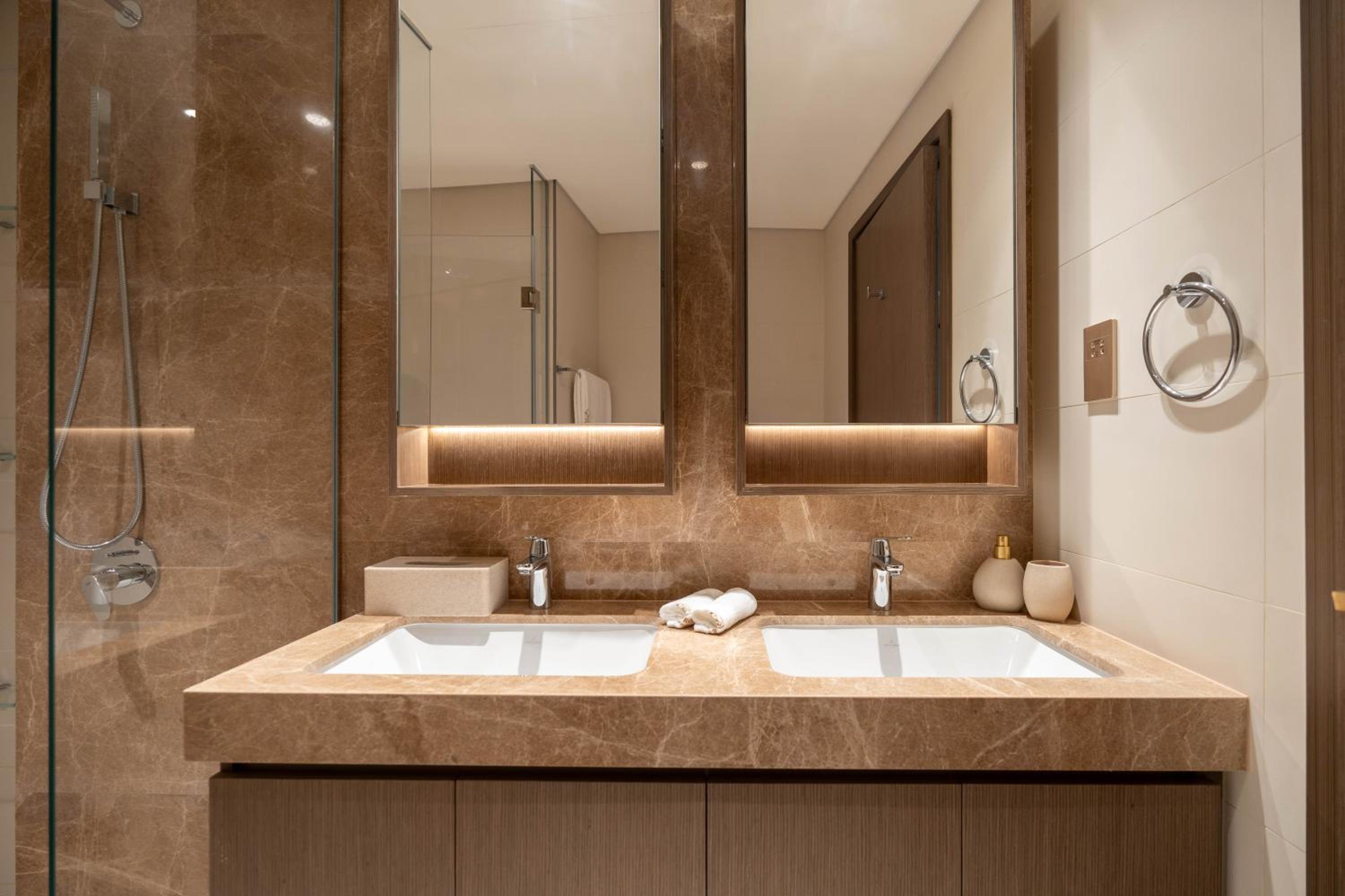 KeyRock - Palm View Luxury Stay in Grand Bleu