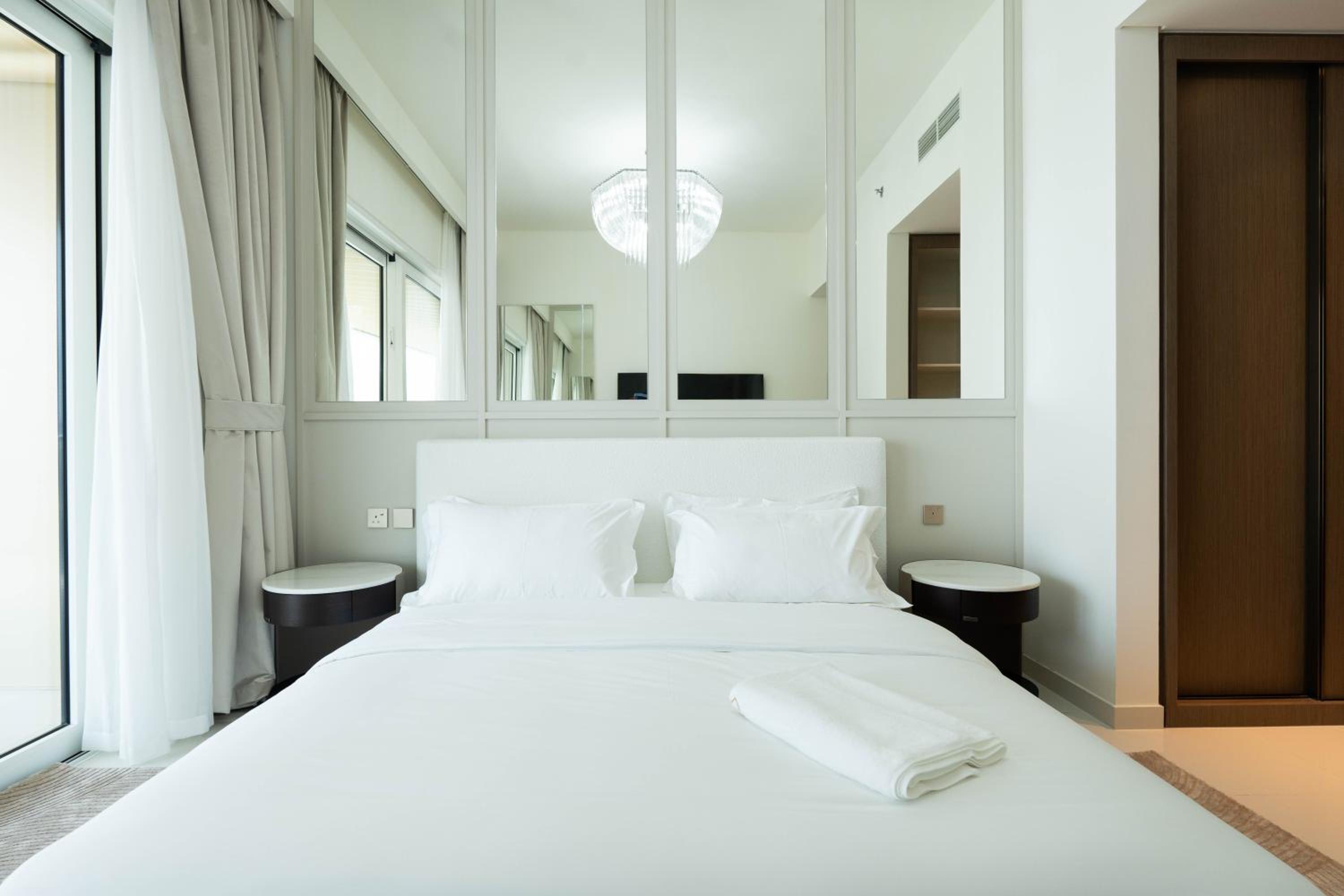 KeyRock - Palm View Luxury Stay in Grand Bleu