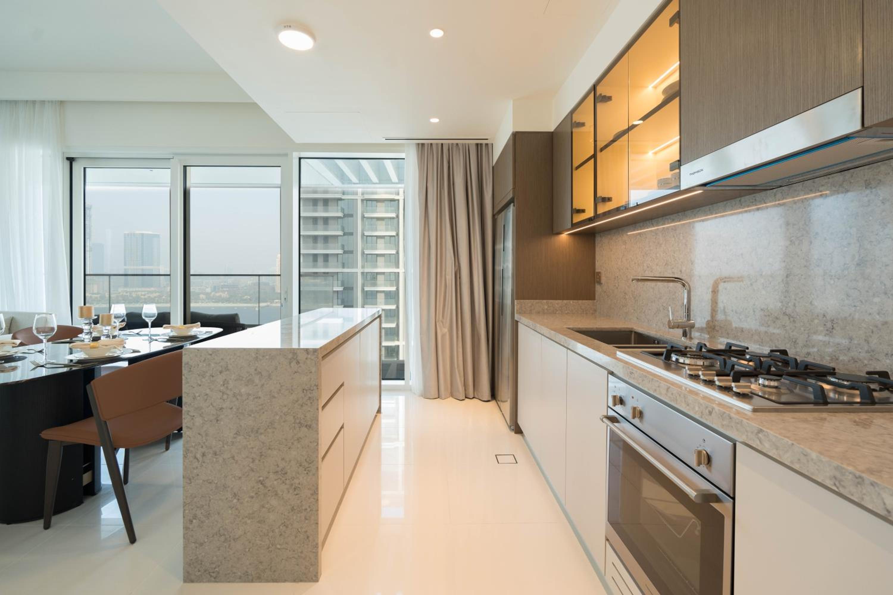 KeyRock - Grand Bleu Escape with Iconic Palm Views