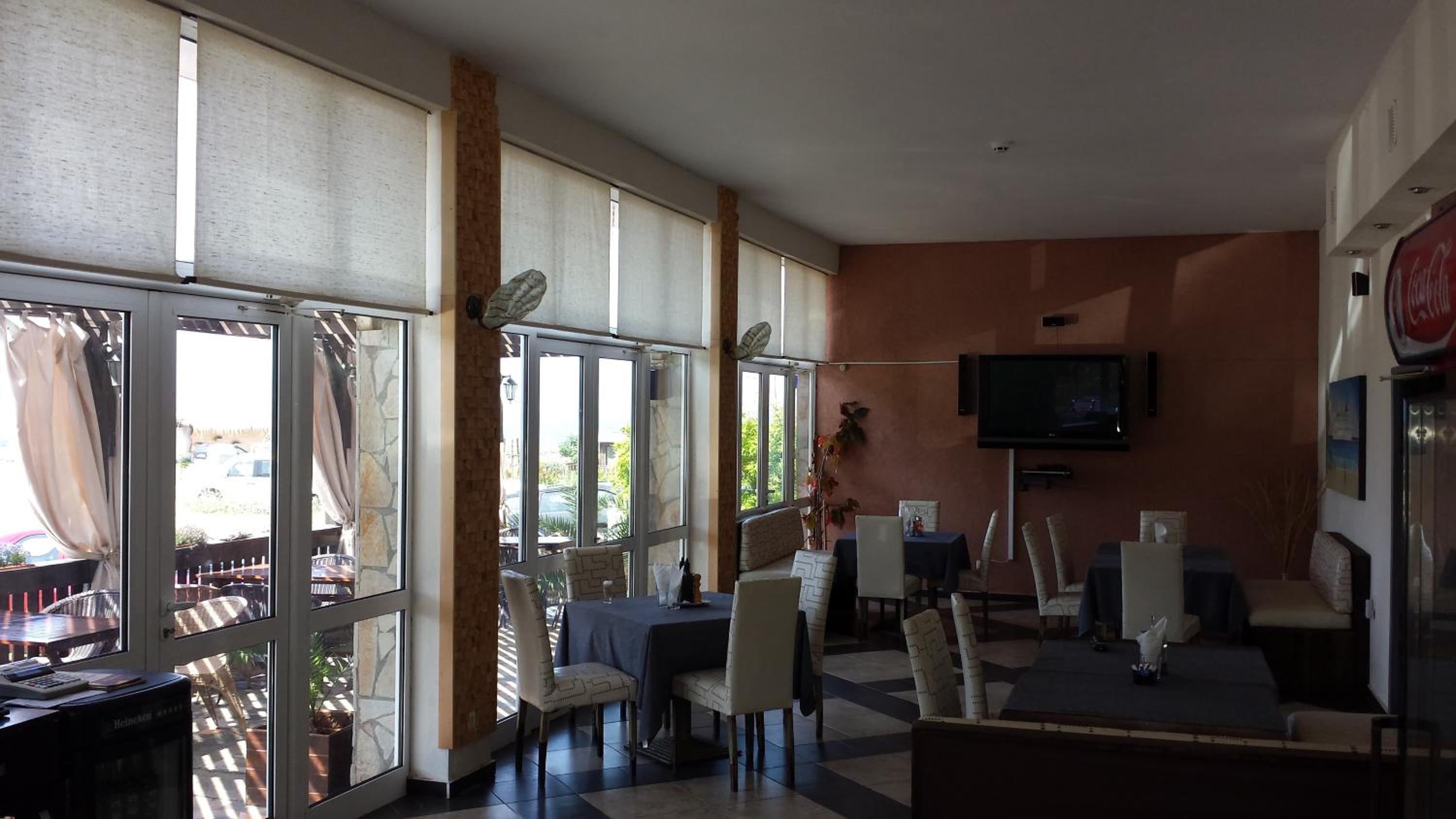 Guest House Compass
