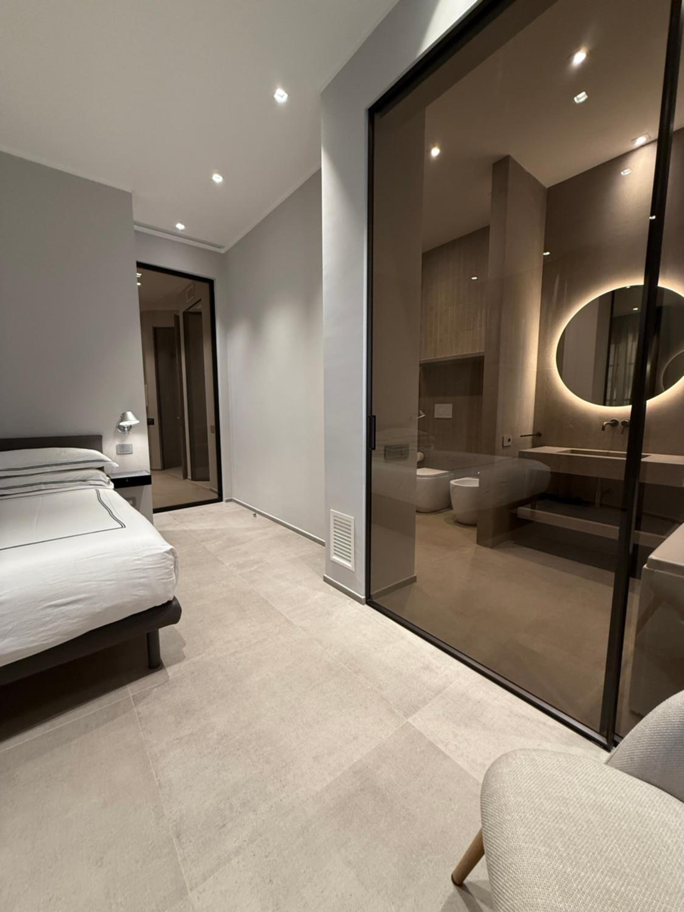 Leopoldo Suites