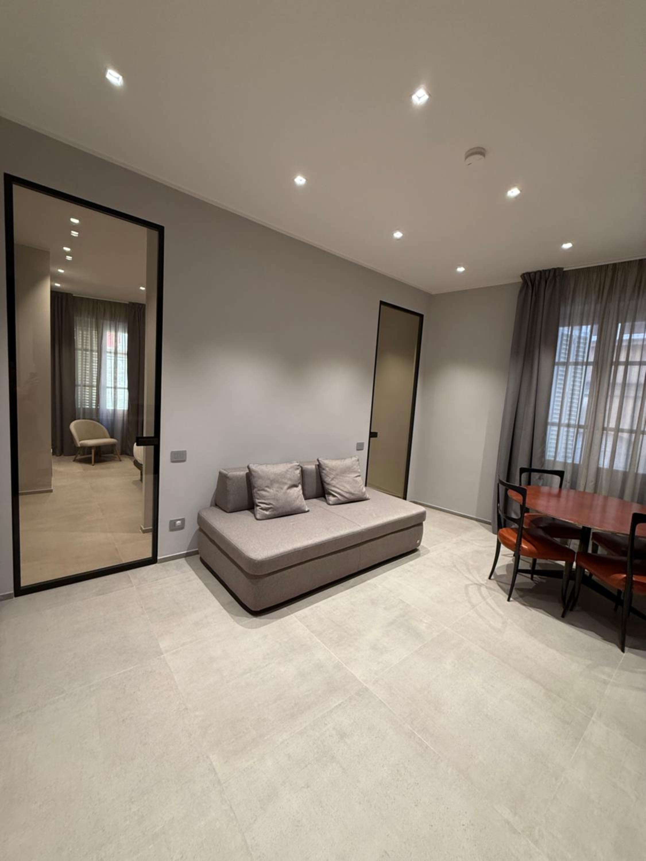 Leopoldo Suites