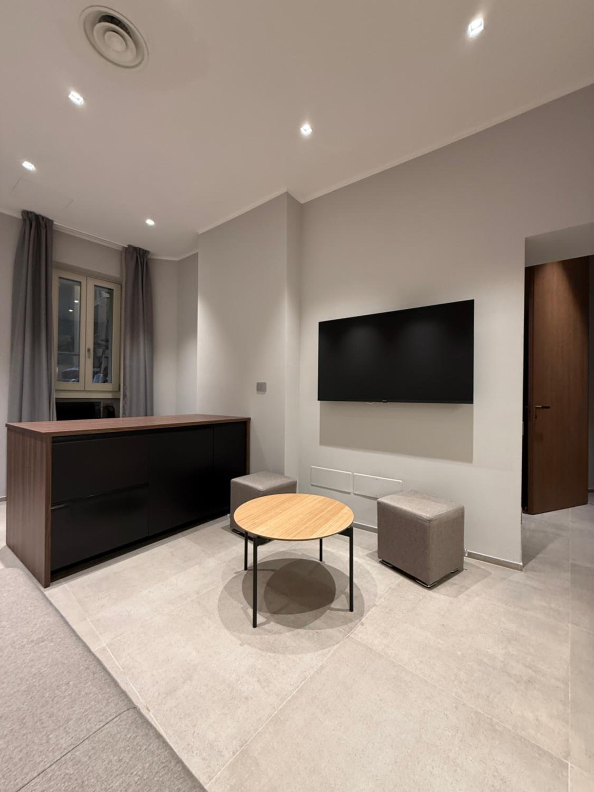 Leopoldo Suites