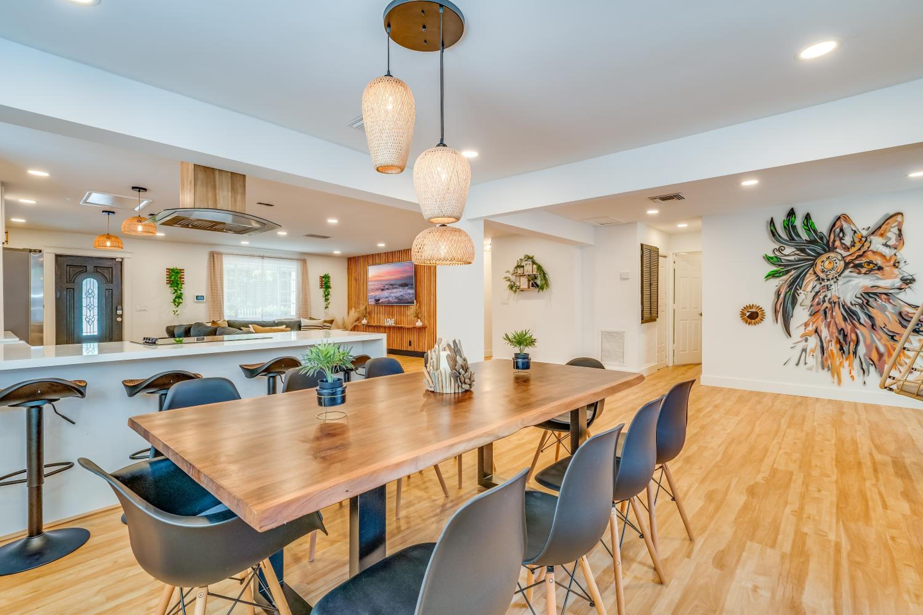 Fox Garden Luxury Boho Near Downtown & Beach