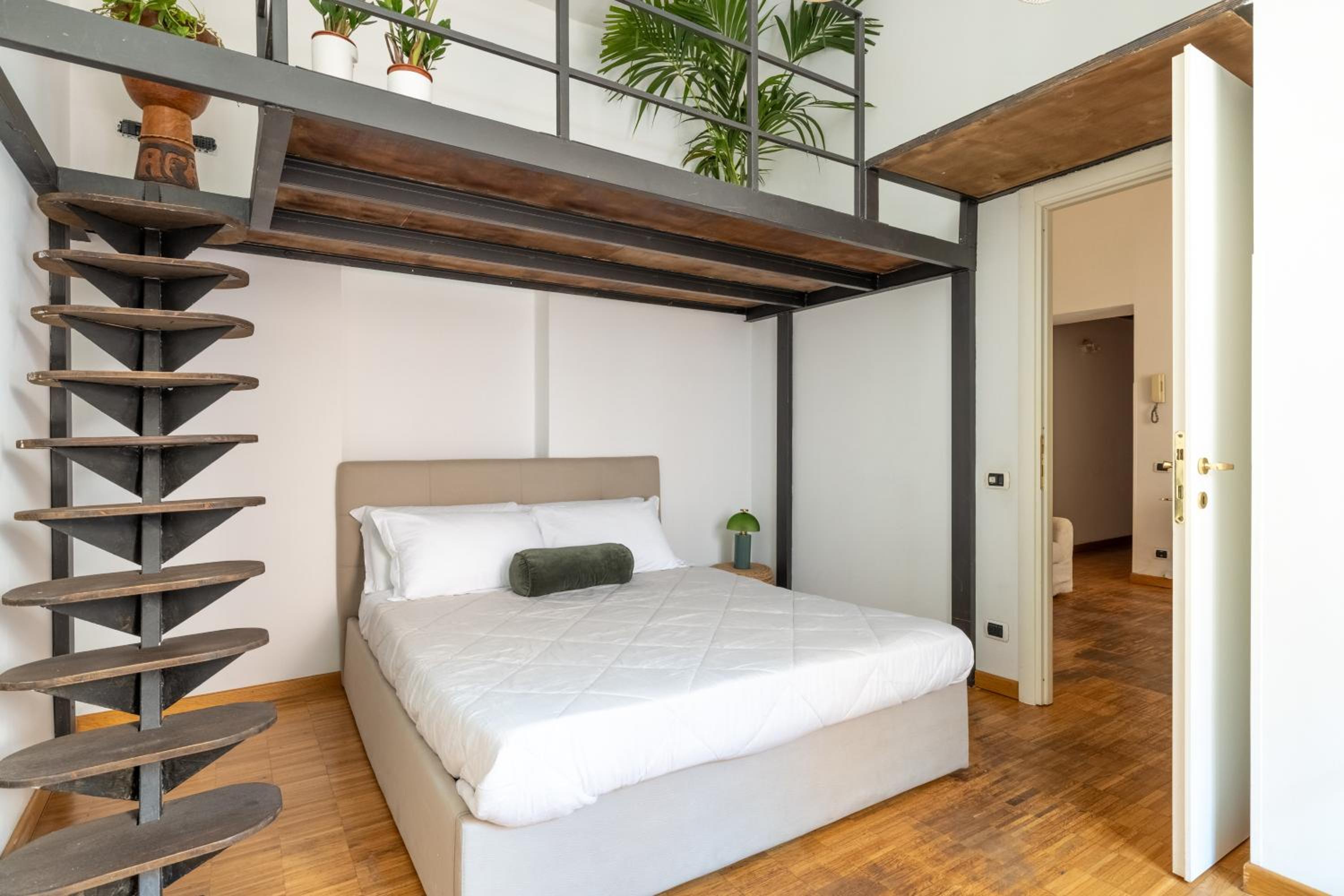 Urban Loft at Colosseum