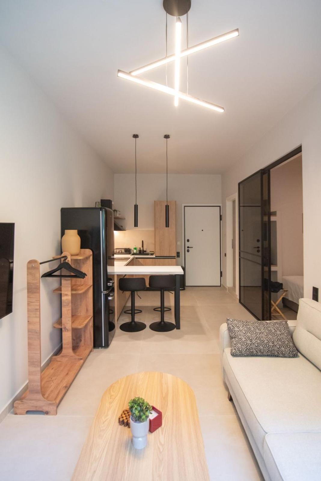 85 Urban Suites