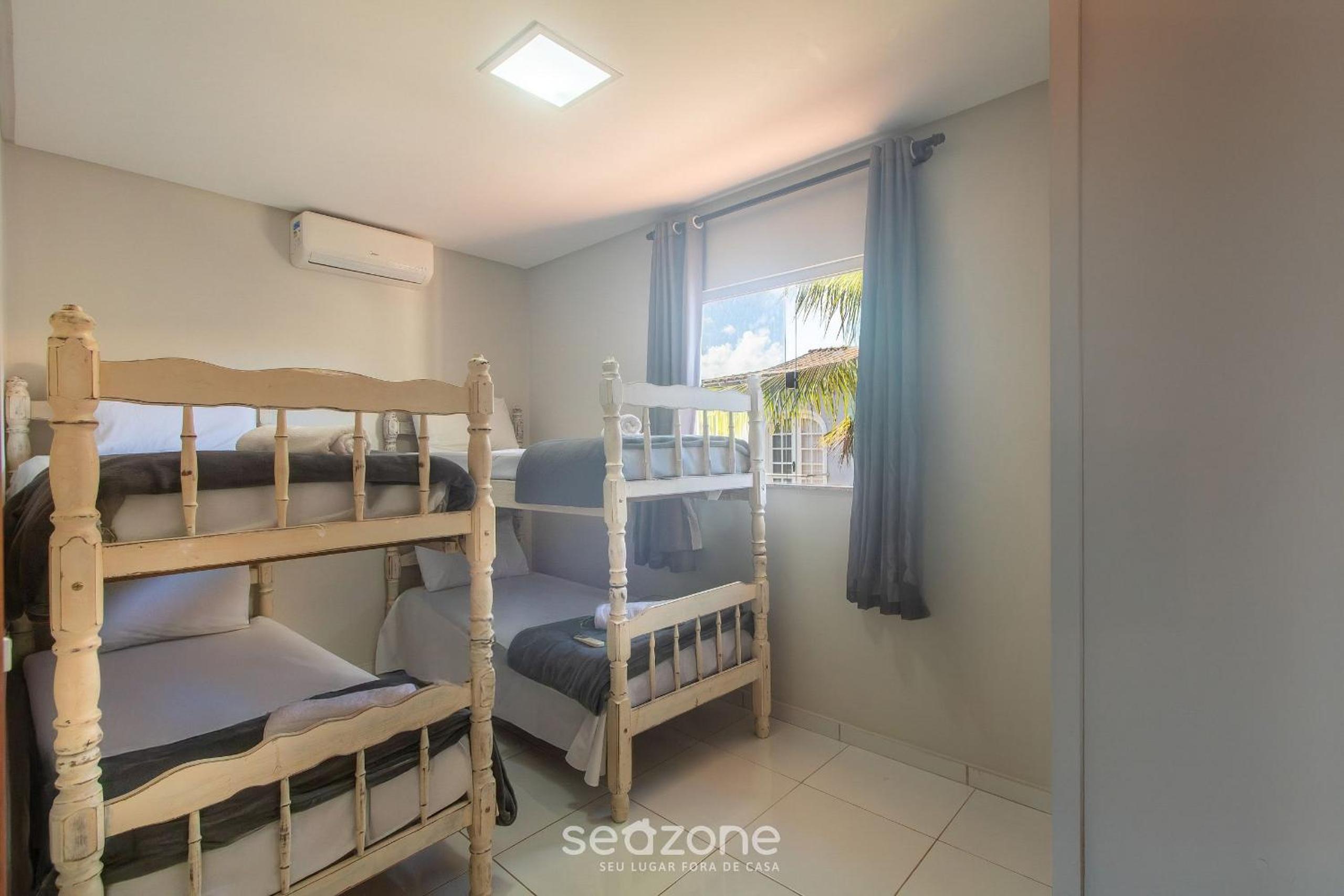 Apt in condo w/ pool 850m from the beach - SRR0007