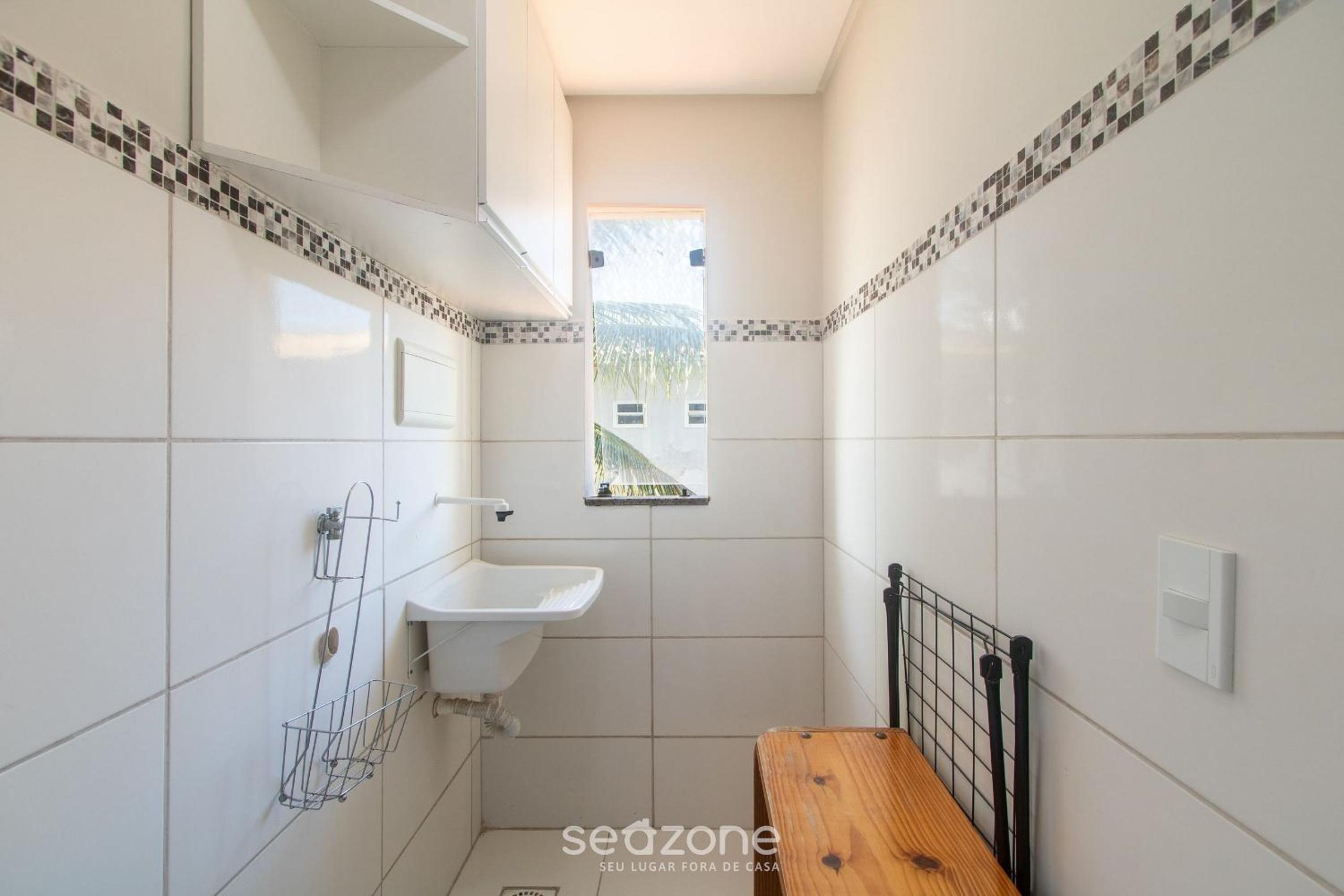 Apt in condo w/ pool 850m from the beach - SRR0007