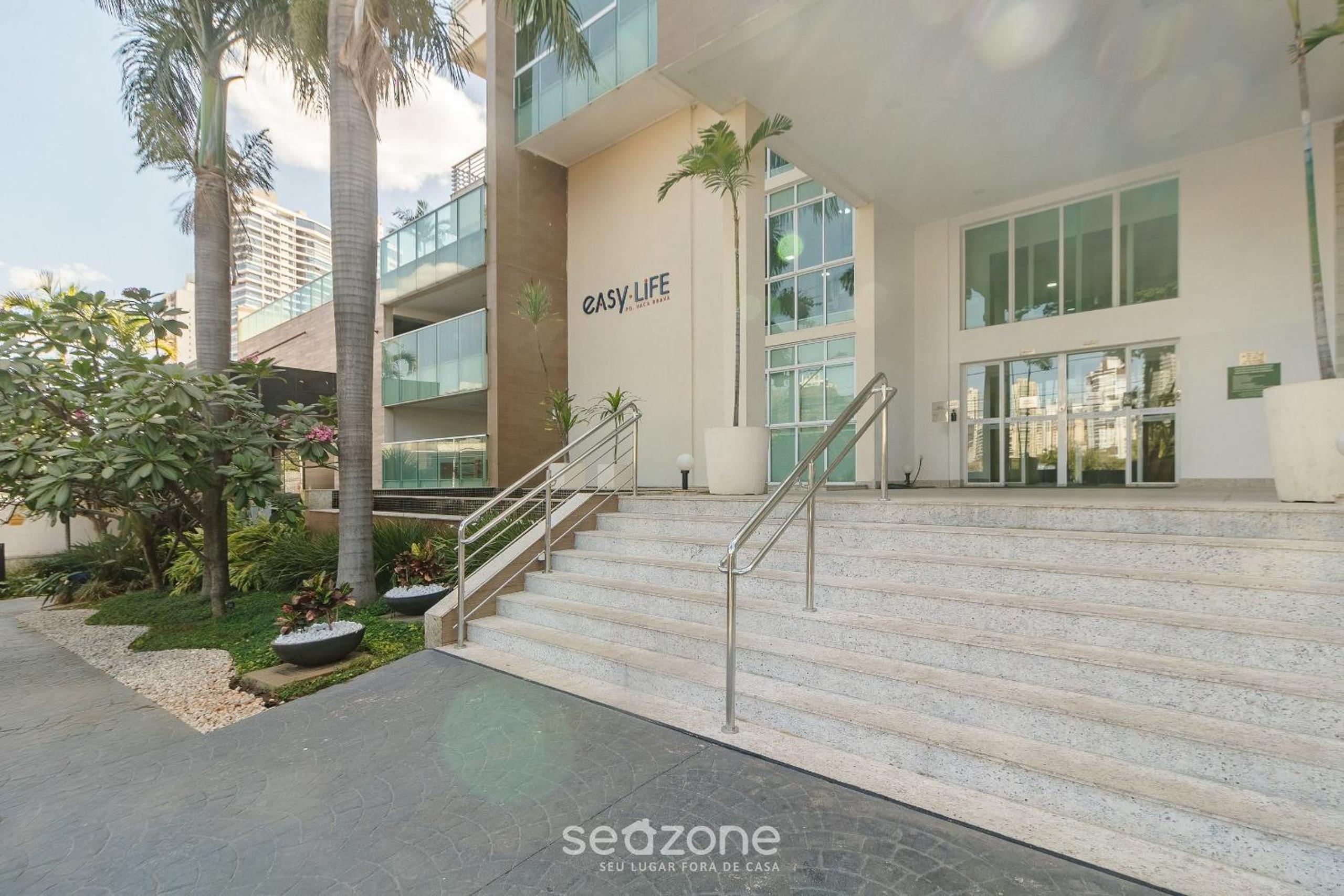 Studio in Condo in Setor Bueno – CEL1804