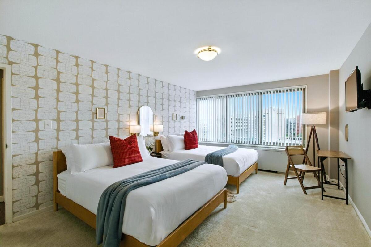 Boutique DCA Unit-Sleeps 7-Free Parking-Great Spot