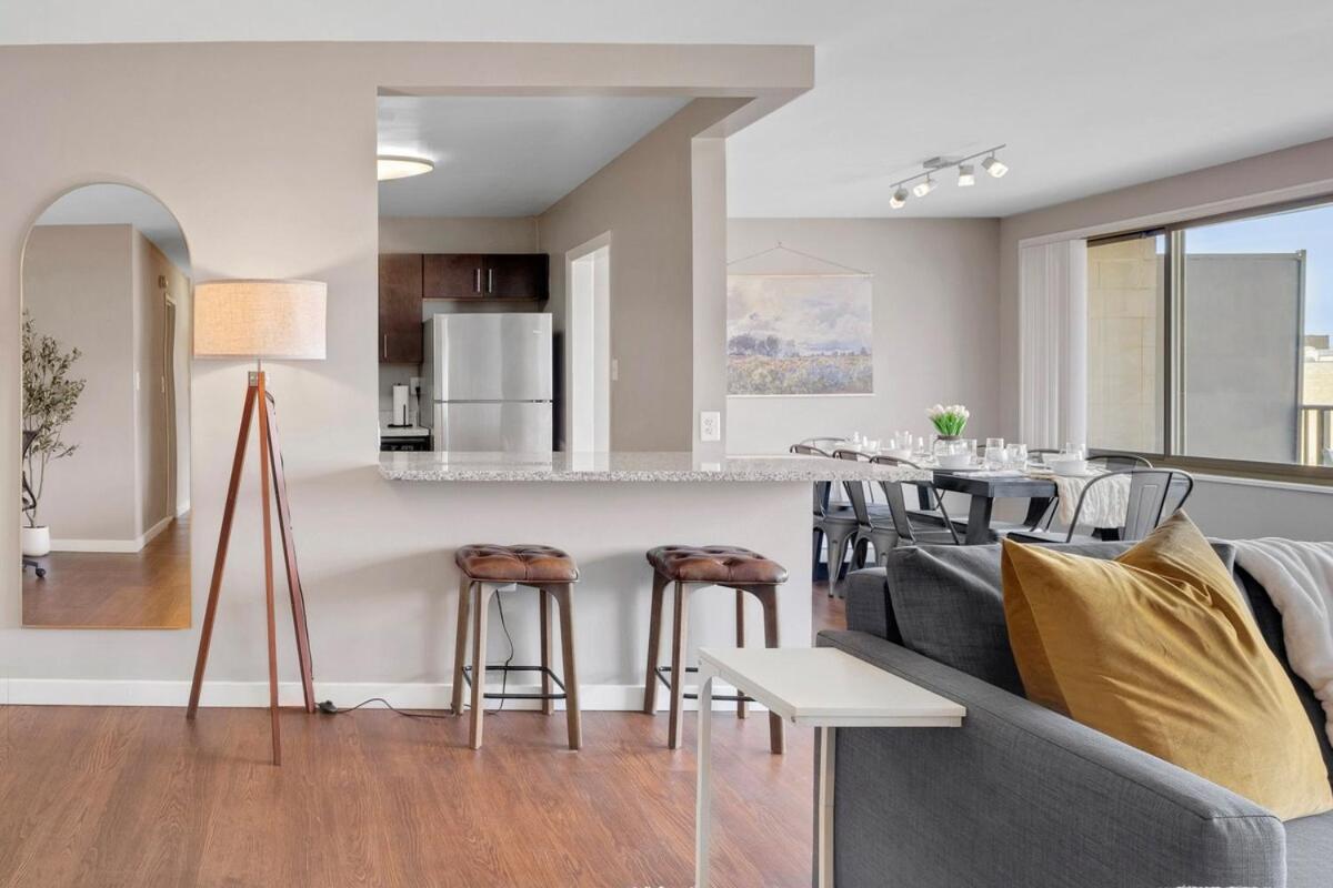 Boutique DCA Unit-Sleeps 7-Free Parking-Great Spot