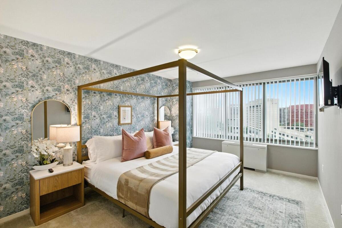 Boutique DCA Unit-Sleeps 7-Free Parking-Great Spot