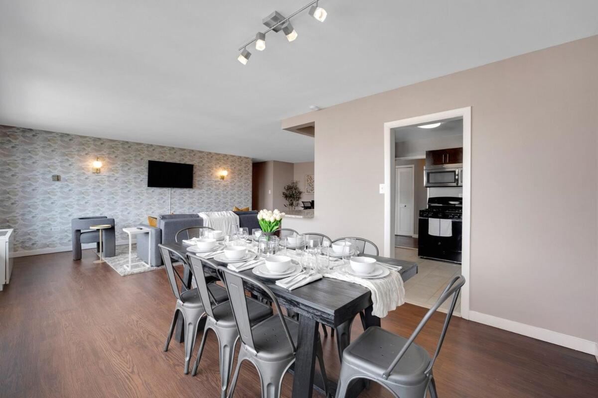Boutique DCA Unit-Sleeps 7-Free Parking-Great Spot