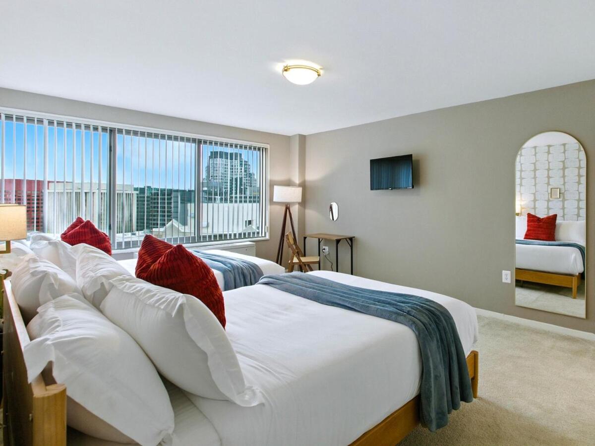 Boutique DCA Unit-Sleeps 7-Free Parking-Great Spot