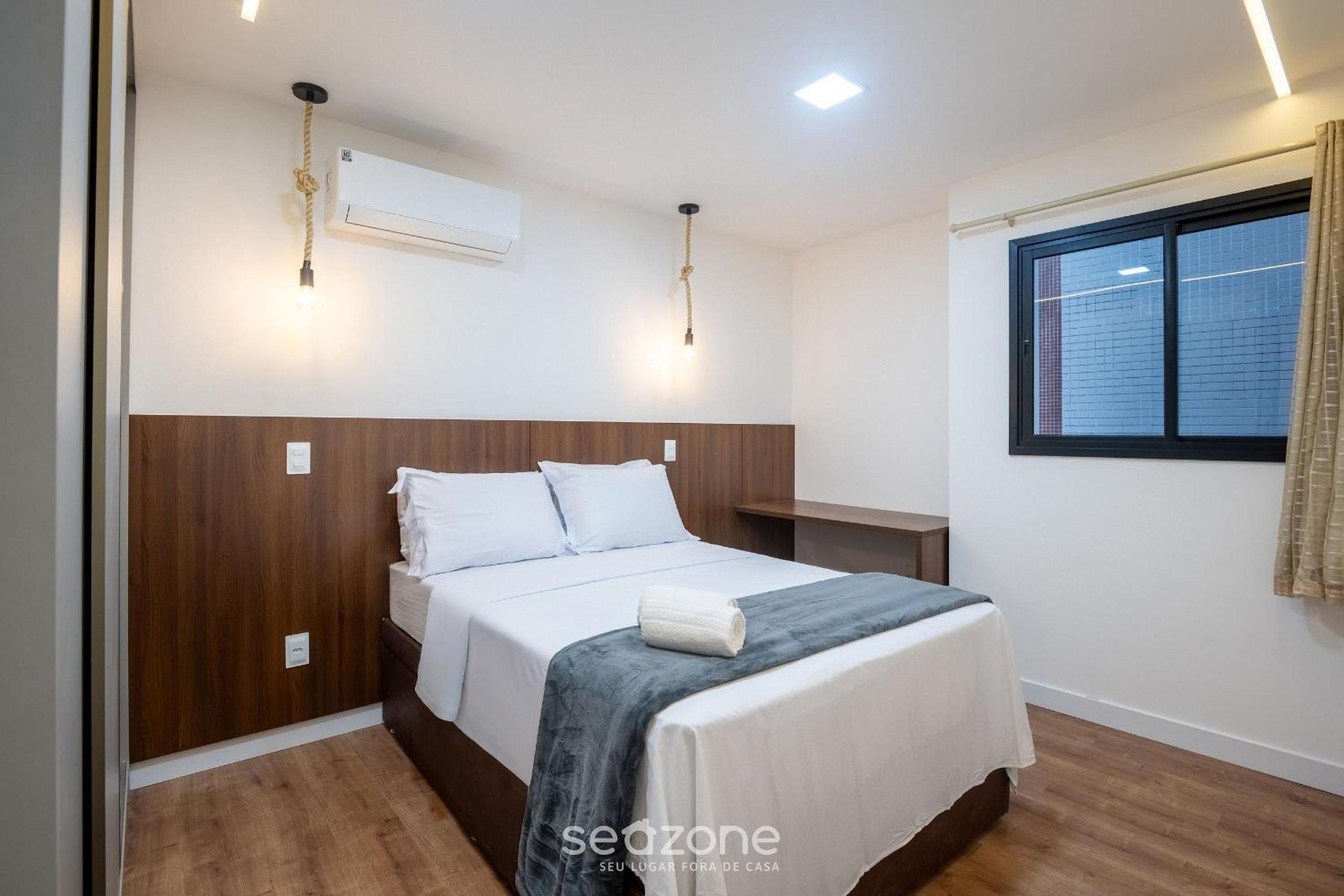 Building with New Apartments 300m from the Beach - EEP