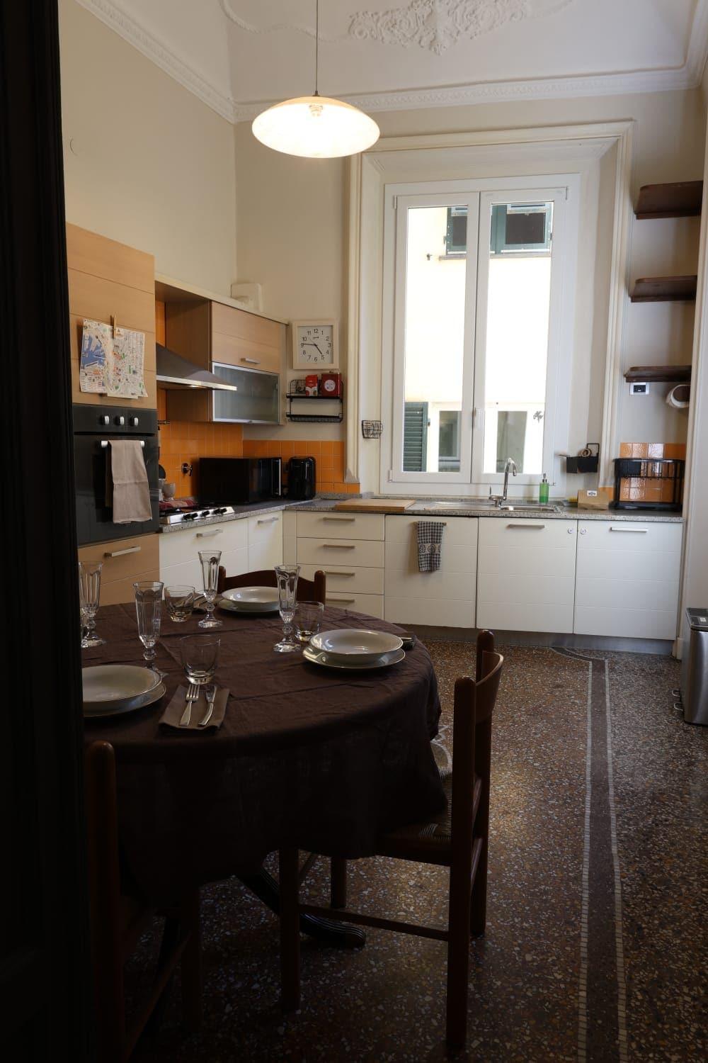 Maison XXV Aprile by M3trocubo