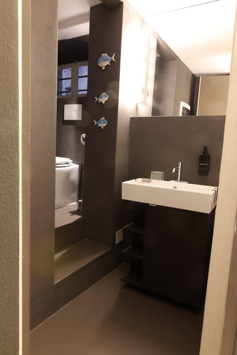 Maison XXV Aprile by M3trocubo