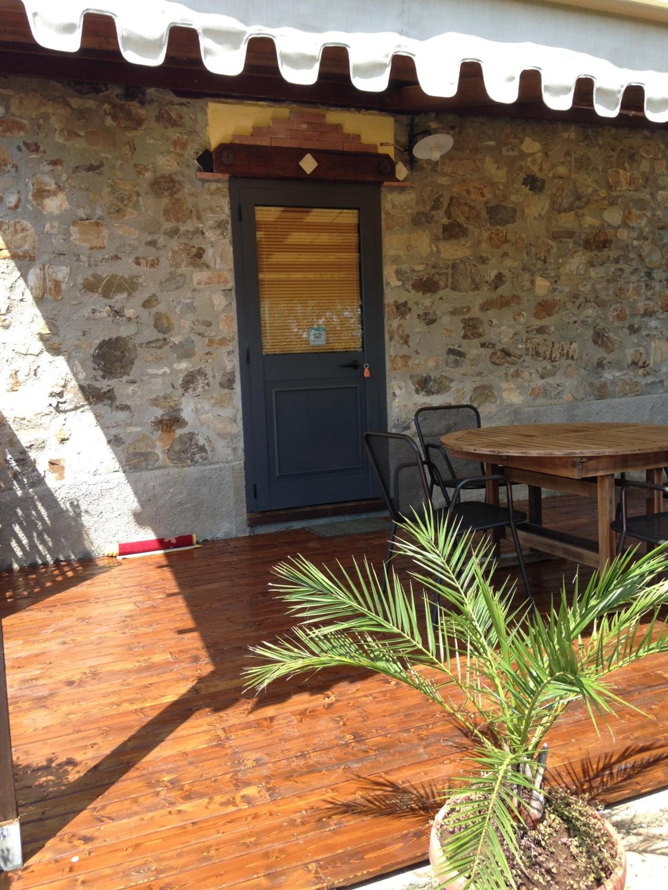 Appartamenti Residence Montebello, relax con giardino e piscina