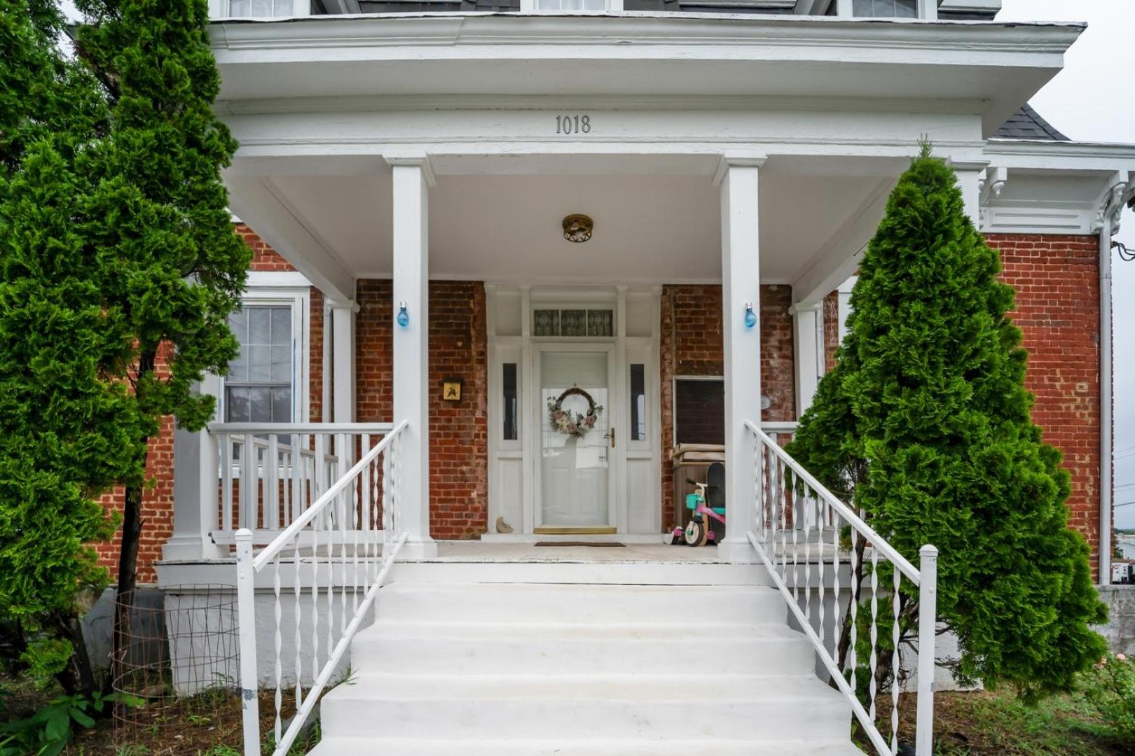 Renovated 4BR | 10 Min to Liberty University
