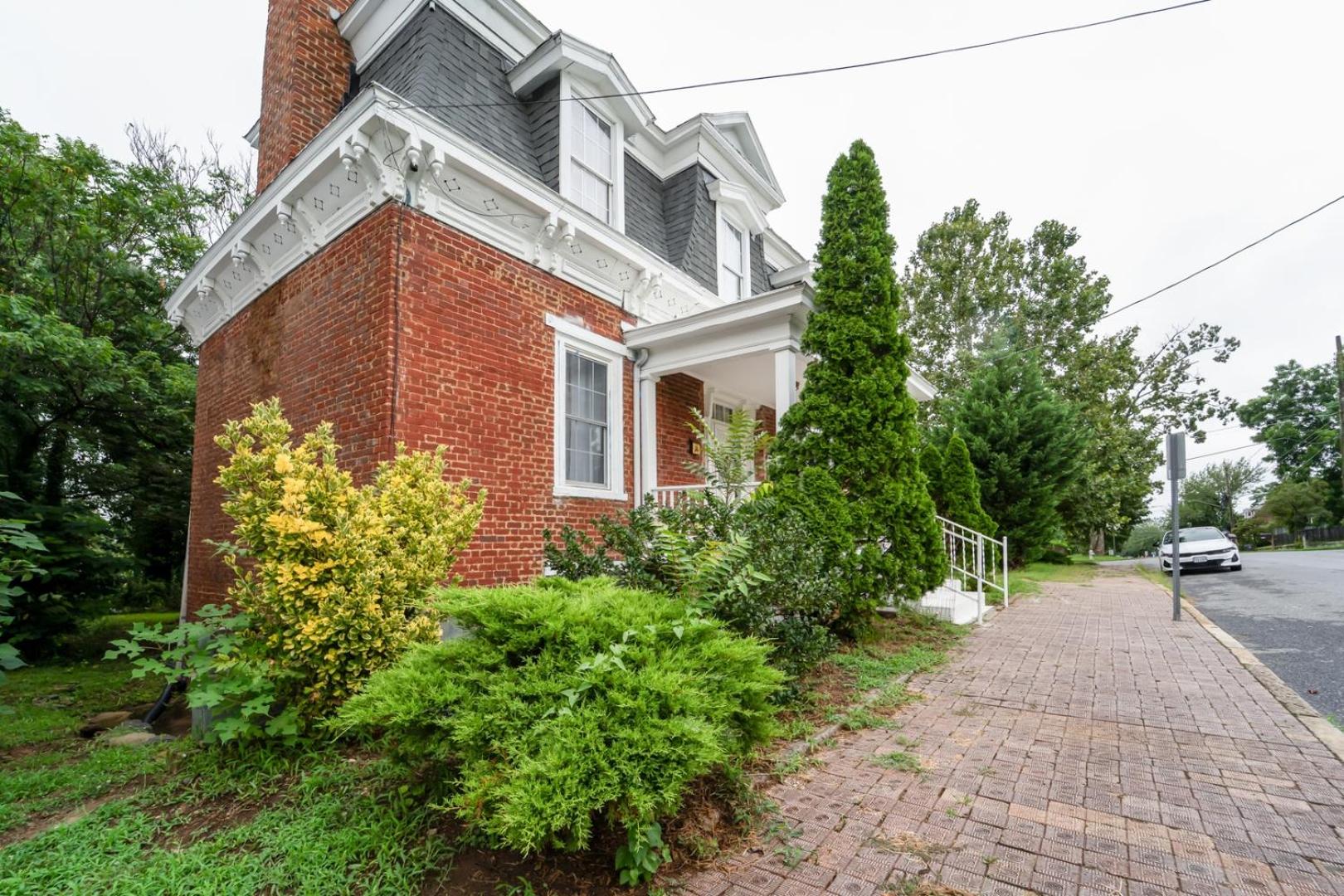 Renovated 4BR | 10 Min to Liberty University