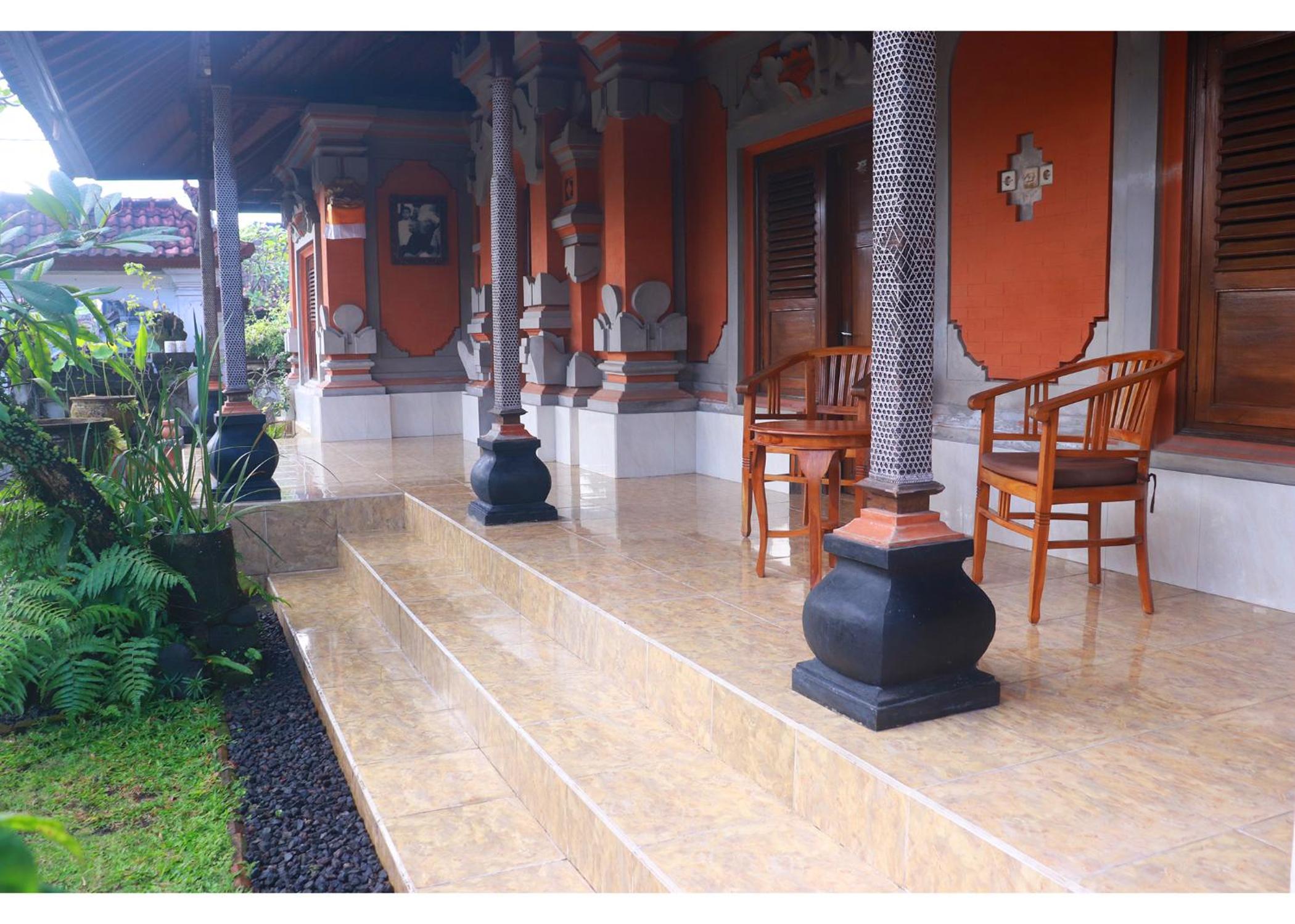 Bali Bale Loji