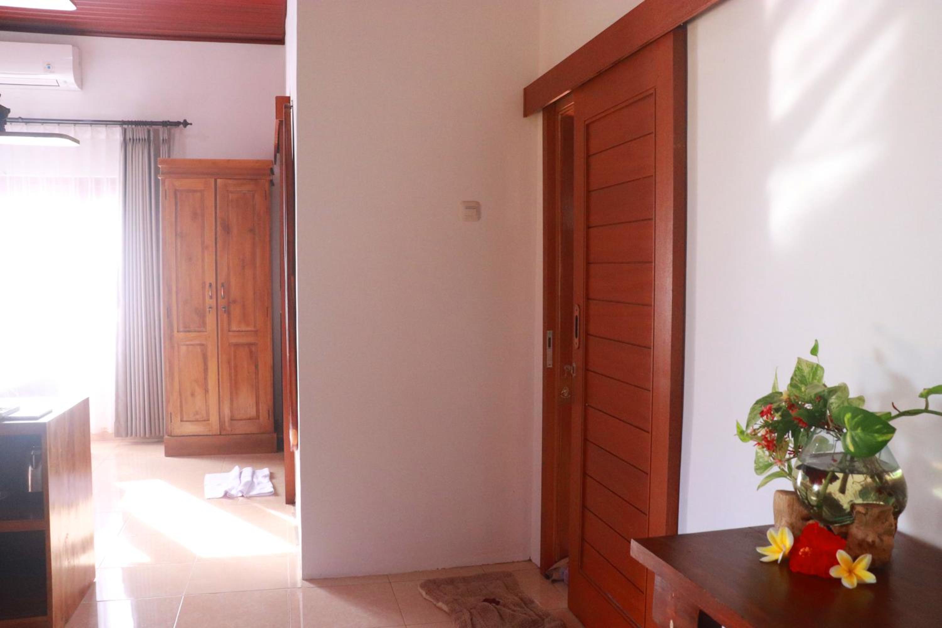 Bali Bale Loji