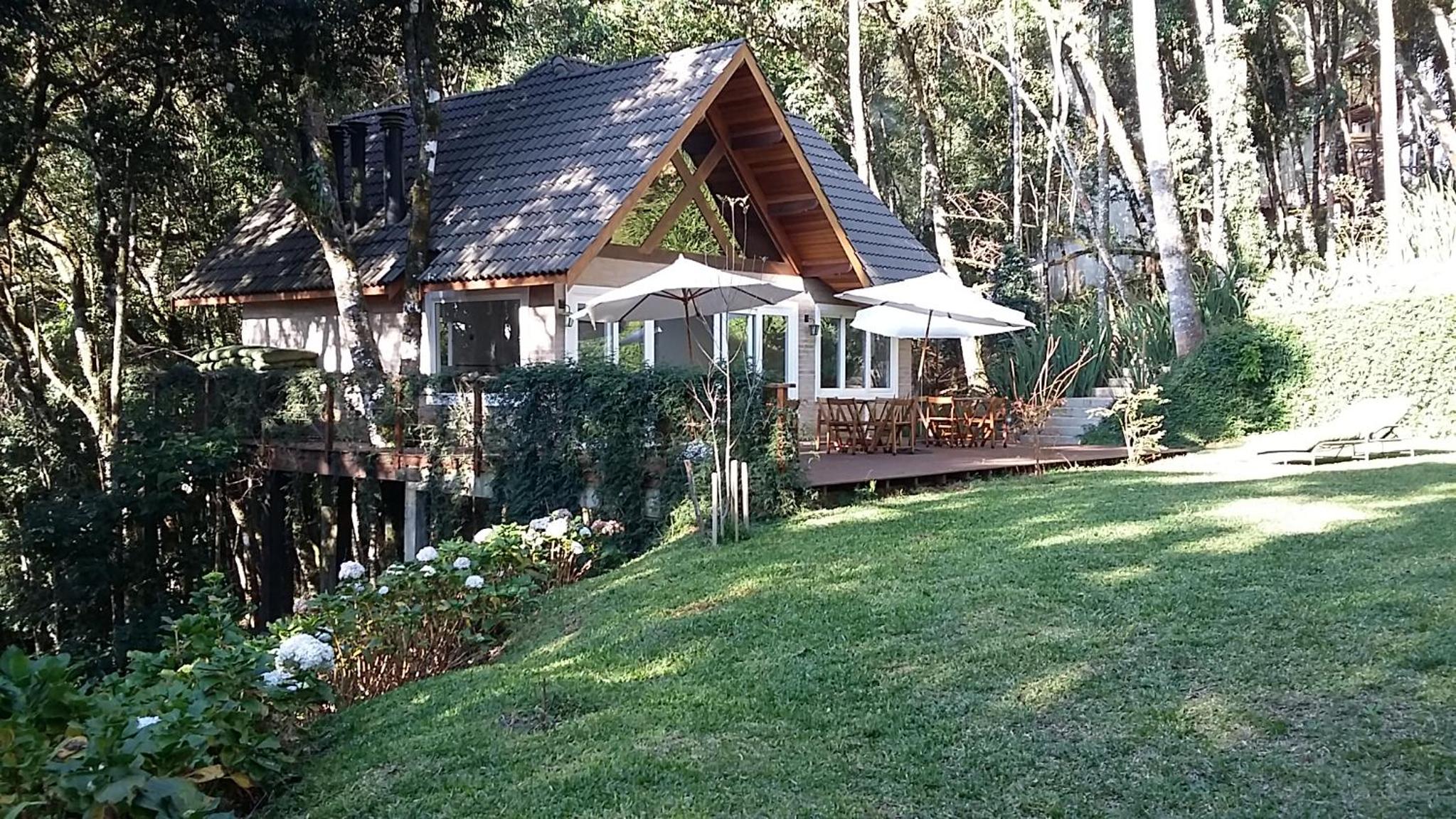 La Réserve Suites