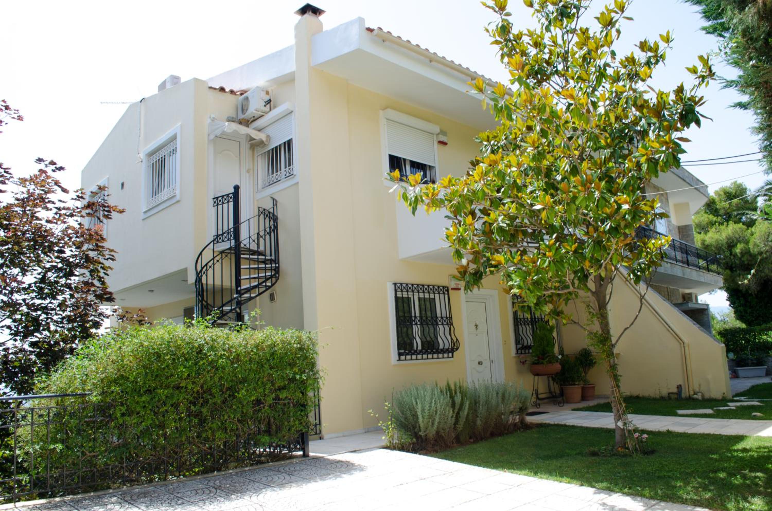 Apartments Nina