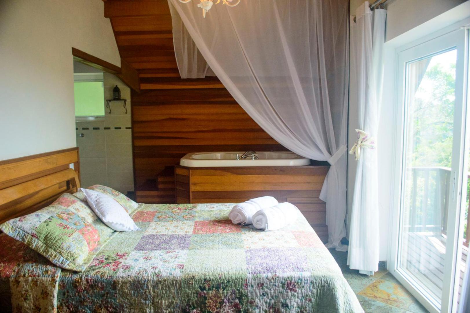 La Réserve Suites
