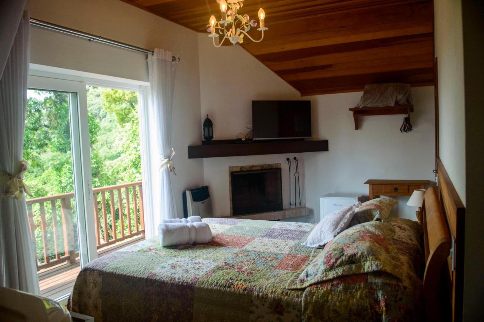 La Réserve Suites