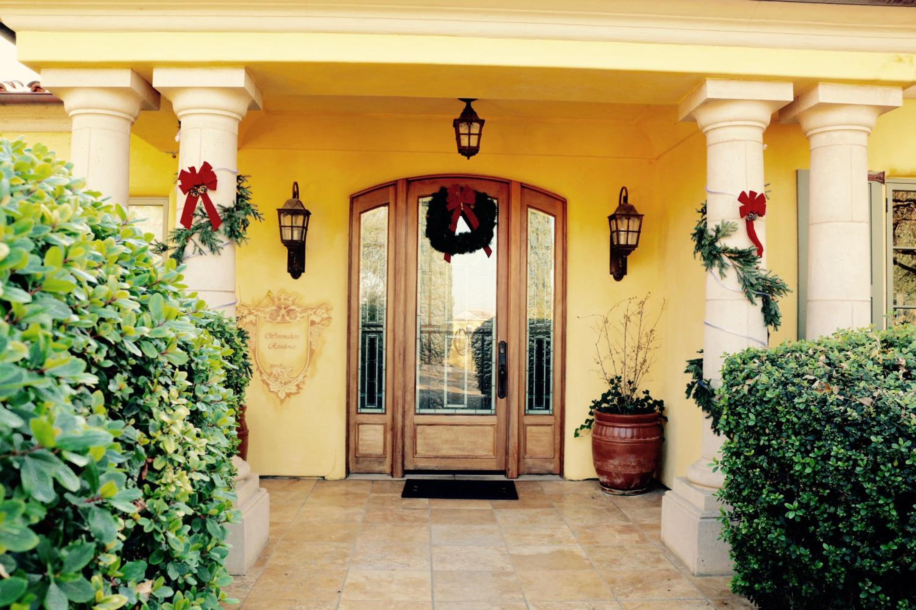 CaliPaso Winery & Villa