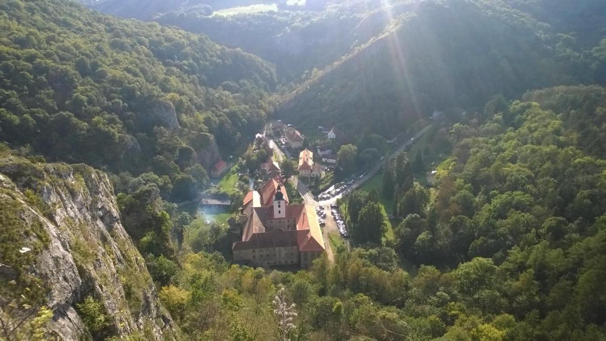 Hotel Obecná Škola view 3
