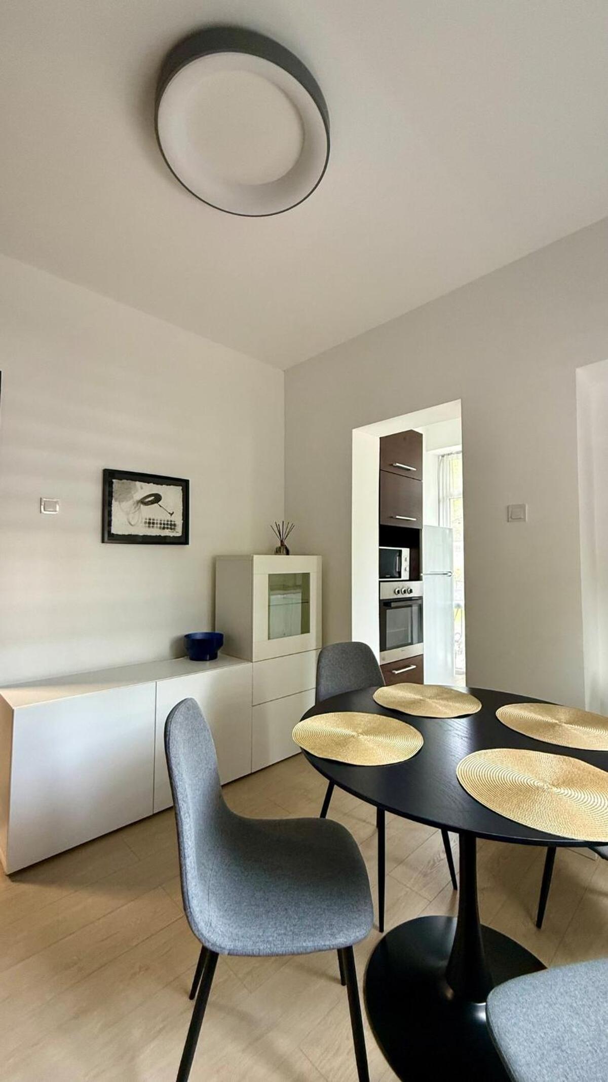 Verde22 - Calm & Central Stay