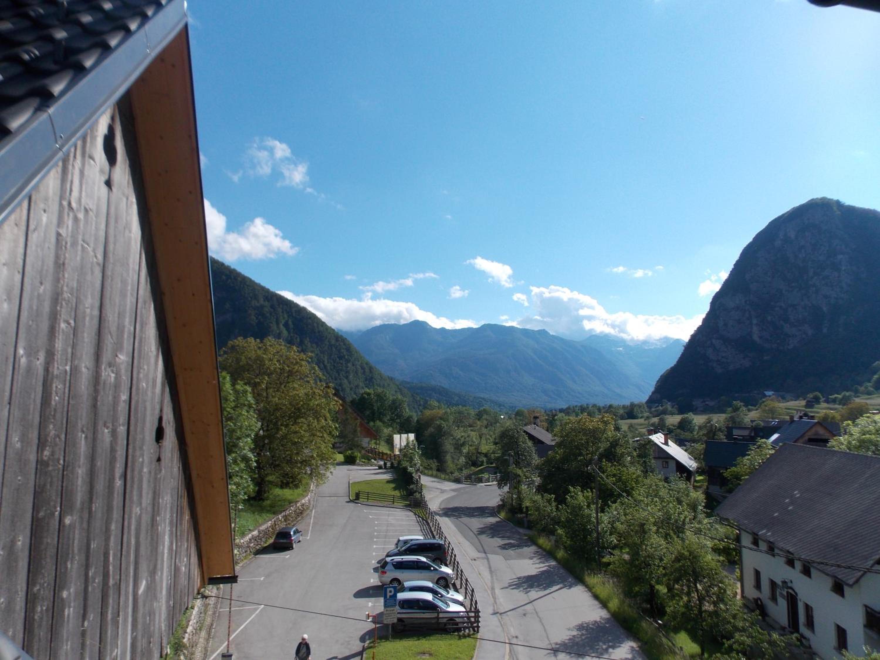 Photo 26