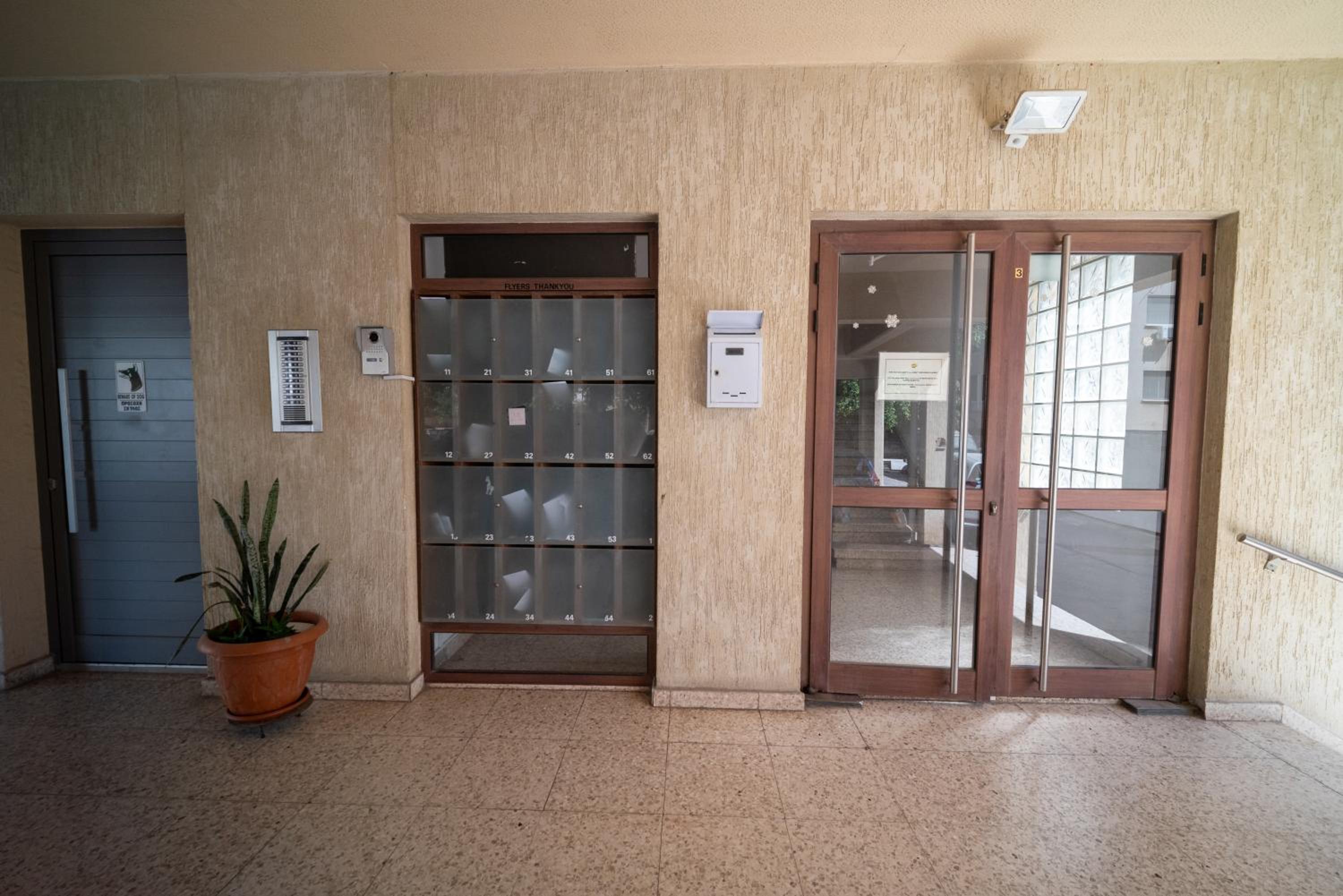 Casa Sol - Spacious 3BR Steps from the Beach