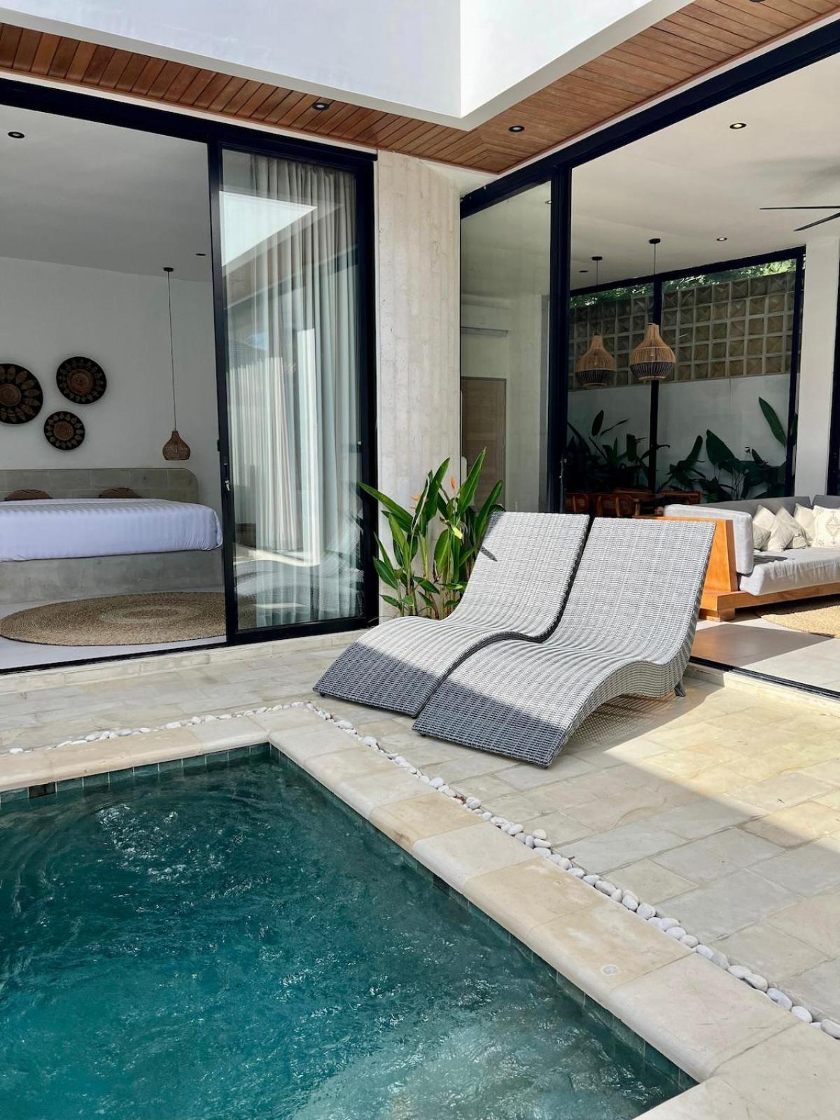 Mintaka Villas III